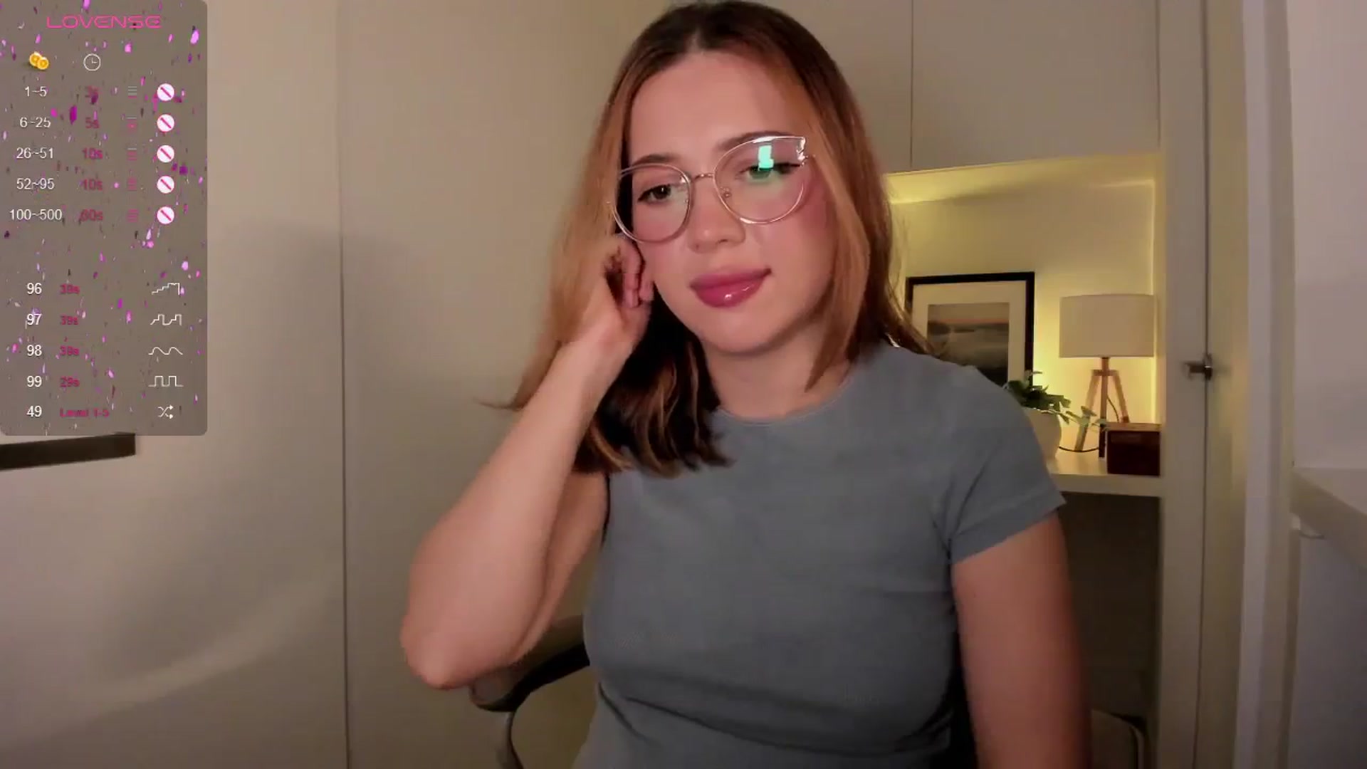 Gallery image thumbnail from cutee's myfreecams stream on, 09/12/2024, 17:32 image 10 of 20