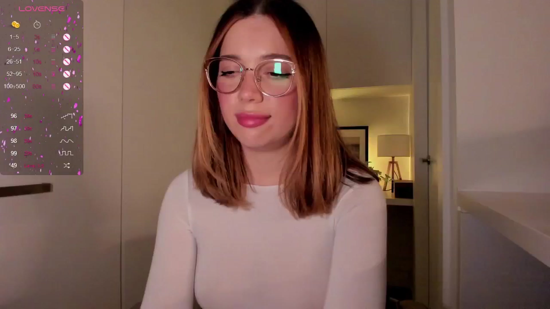 Gallery image thumbnail from cutee's myfreecams stream on, 09/13/2024, 18:06 image 19 of 20