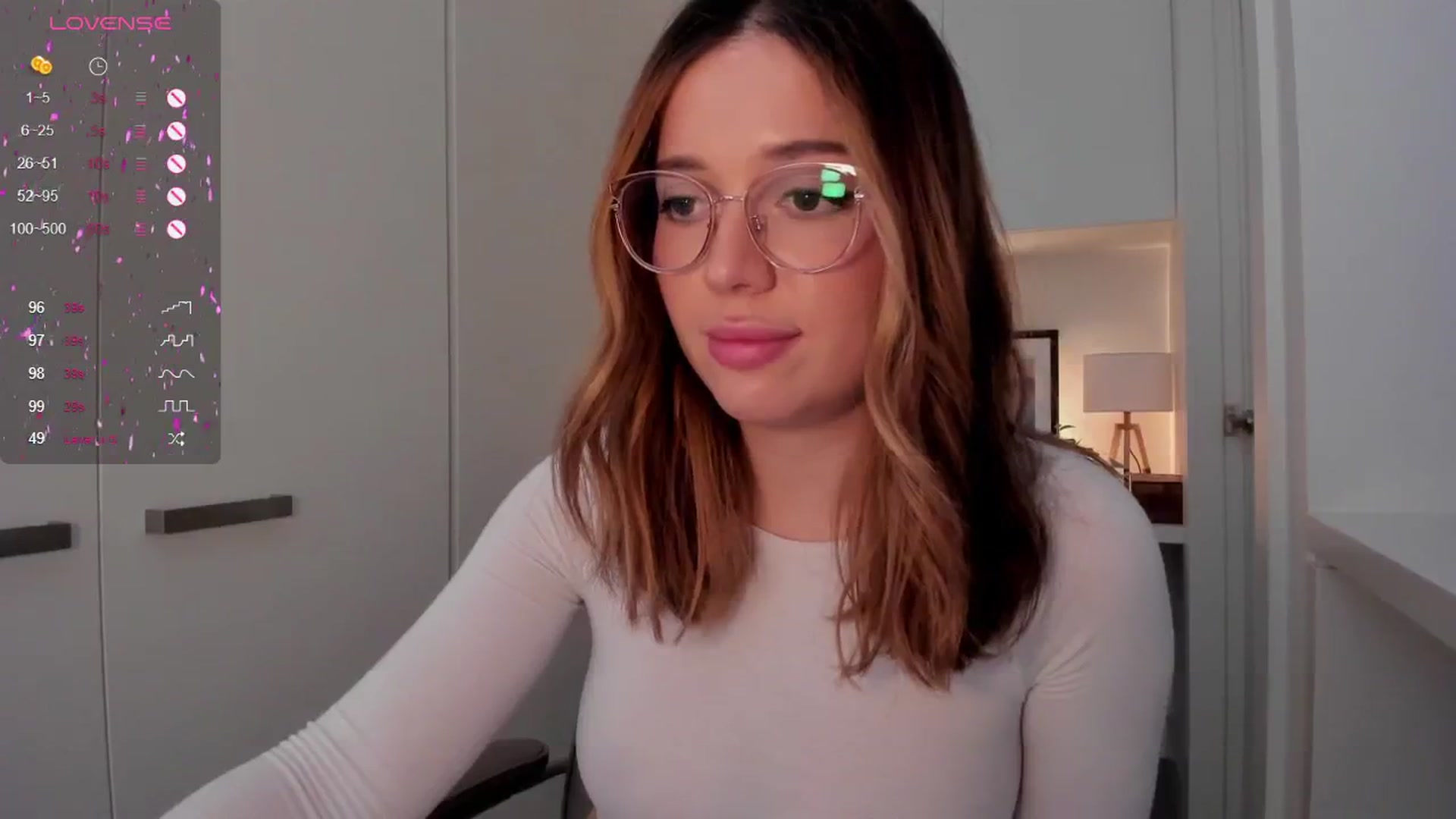 Gallery image thumbnail from cutee's myfreecams stream on, 11/04/2024, 07:03 image 9 of 20