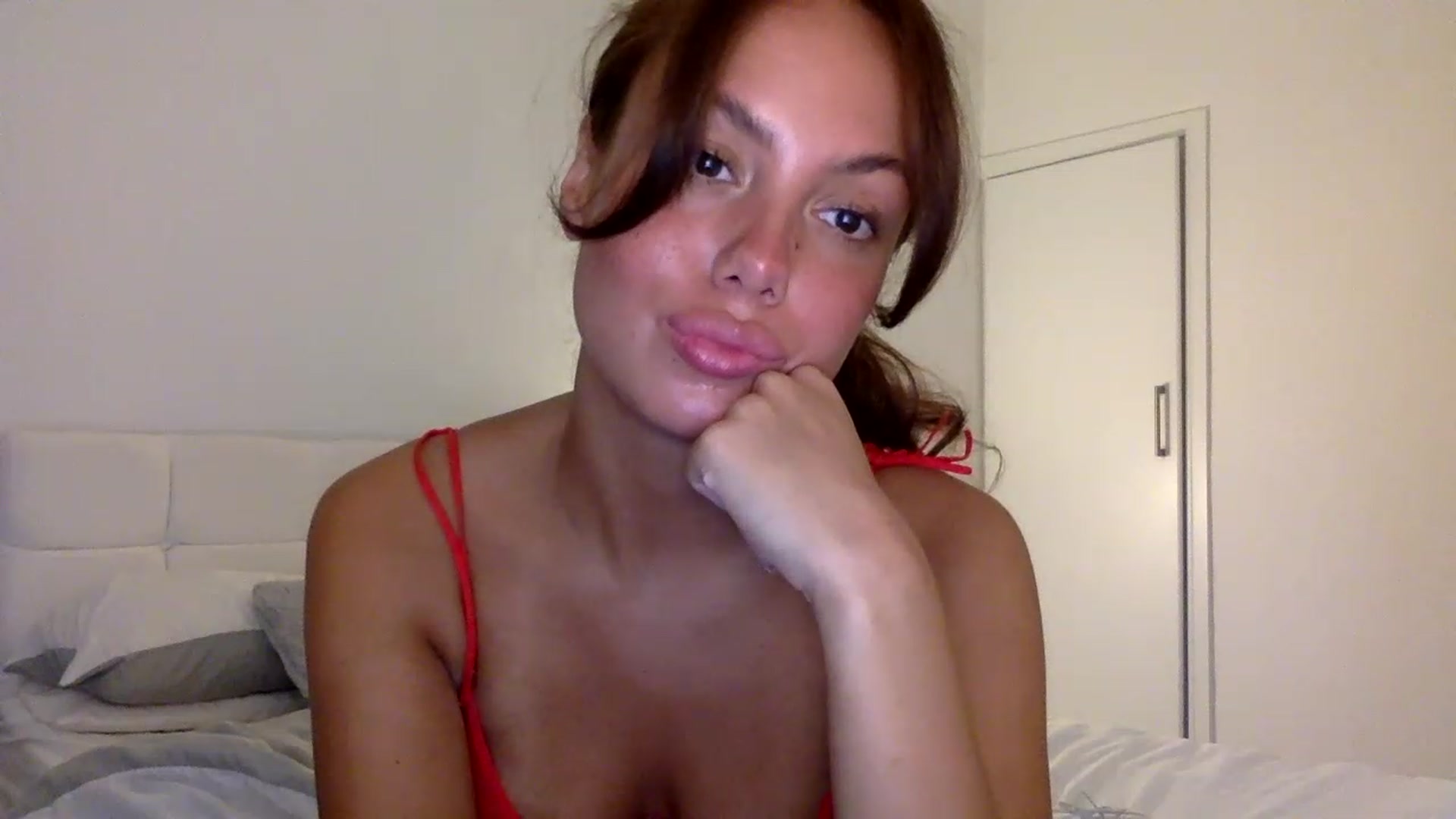 Gallery image thumbnail from cutegirl62's myfreecams stream on, 02/02/2023, 09:17 image 11 of 20