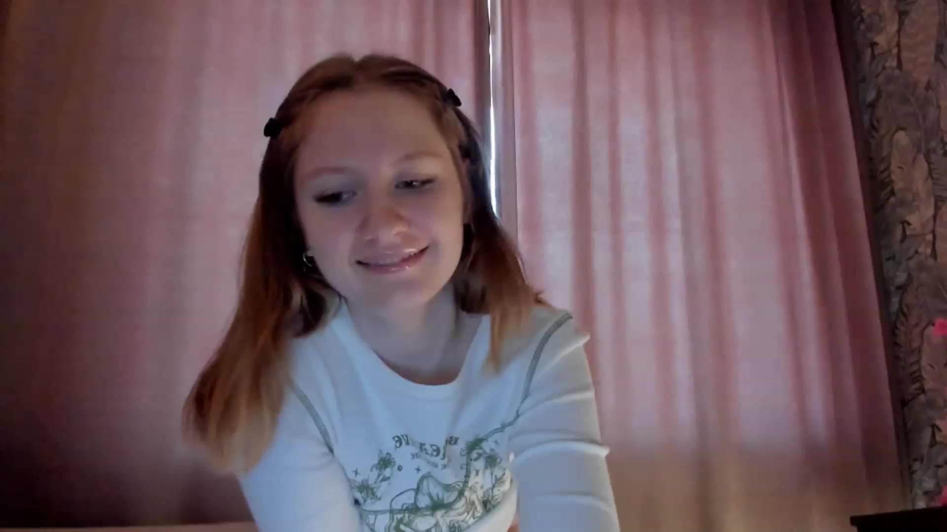 Gallery image thumbnail from cutegirlAlice's myfreecams stream on, 12/09/2022, 04:58 image 10 of 20