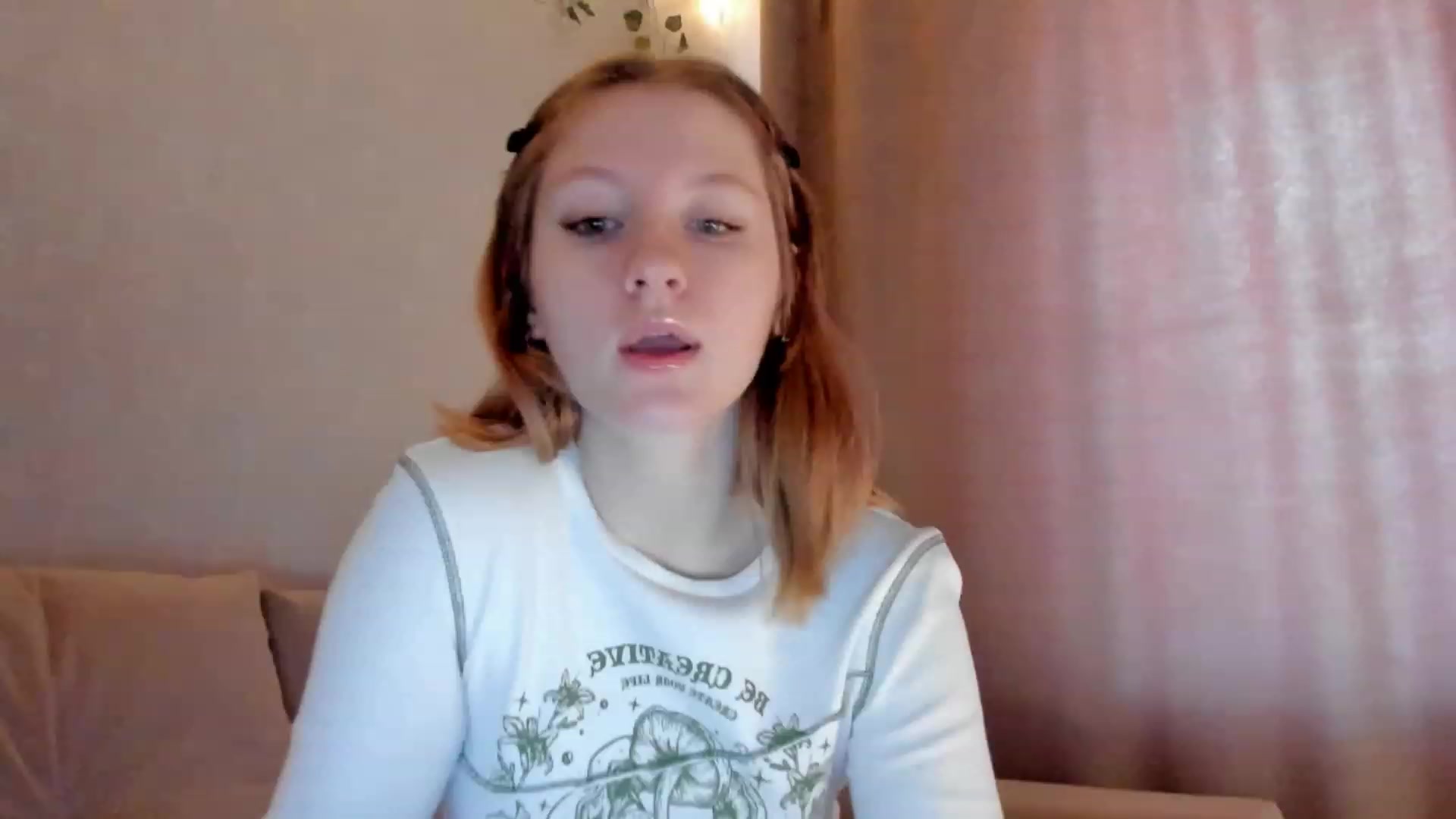 Gallery image thumbnail from cutegirlAlice's myfreecams stream on, 12/09/2022, 04:58 image 3 of 20