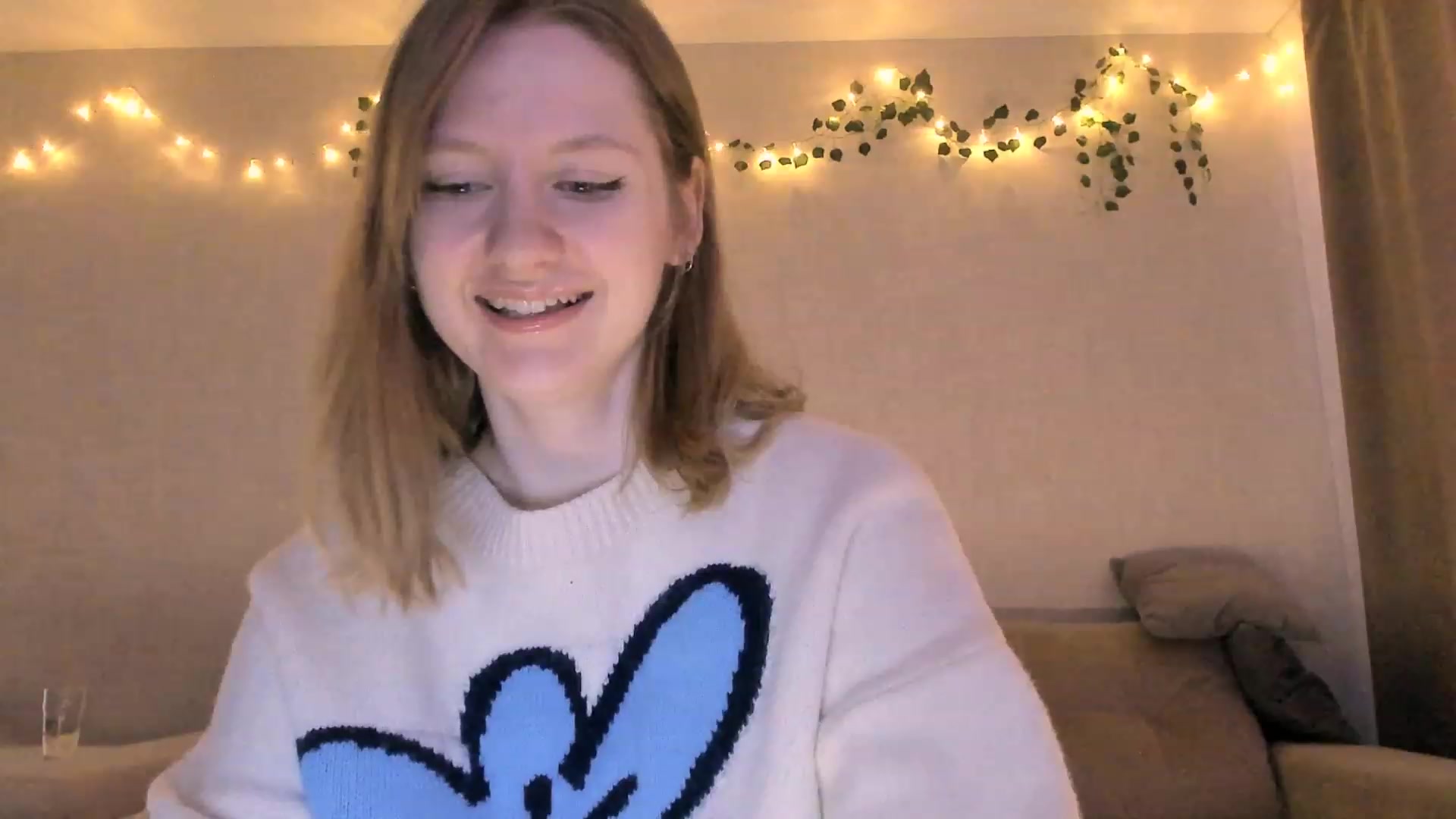 Gallery image thumbnail from cutegirlAlice's myfreecams stream on, 12/11/2022, 07:03 image 8 of 20