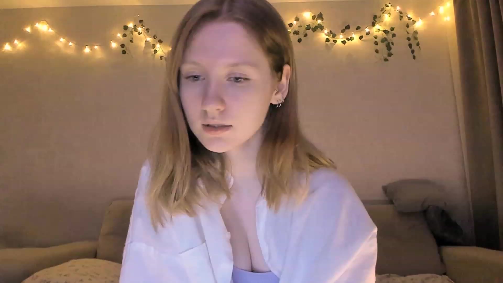 Gallery image thumbnail from cutegirlAlice's myfreecams stream on, 12/12/2022, 14:51 image 4 of 20