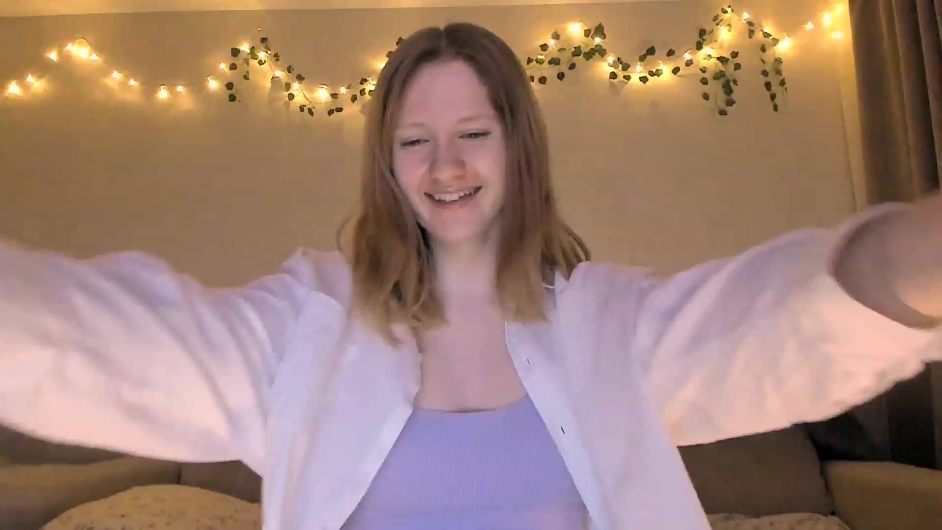 Gallery image thumbnail from cutegirlAlice's myfreecams stream on, 12/12/2022, 14:51 image 3 of 20