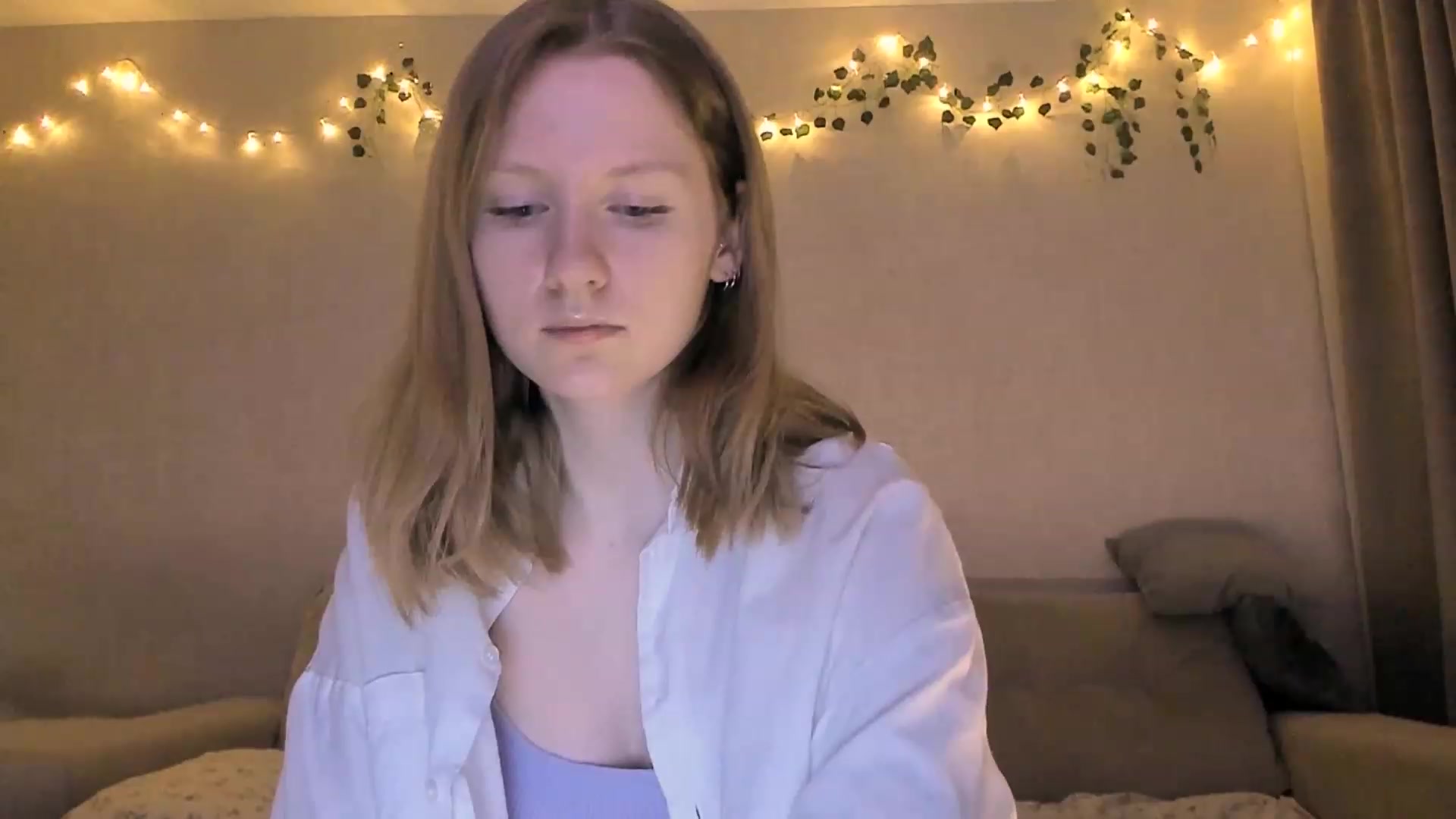 Gallery image thumbnail from cutegirlAlice's myfreecams stream on, 12/12/2022, 14:51 image 7 of 20