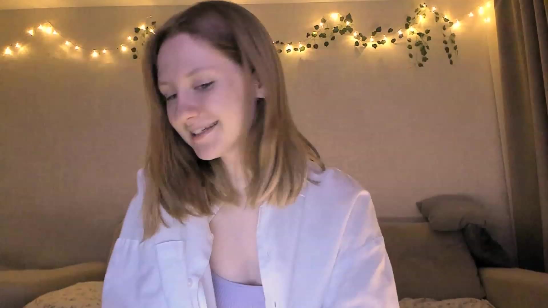 Gallery image thumbnail from cutegirlAlice's myfreecams stream on, 12/12/2022, 14:51 image 8 of 20