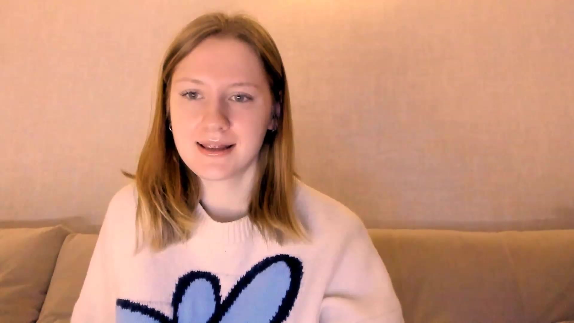 Gallery image thumbnail from cutegirlAlice's myfreecams stream on, 12/24/2022, 04:45 image 7 of 20