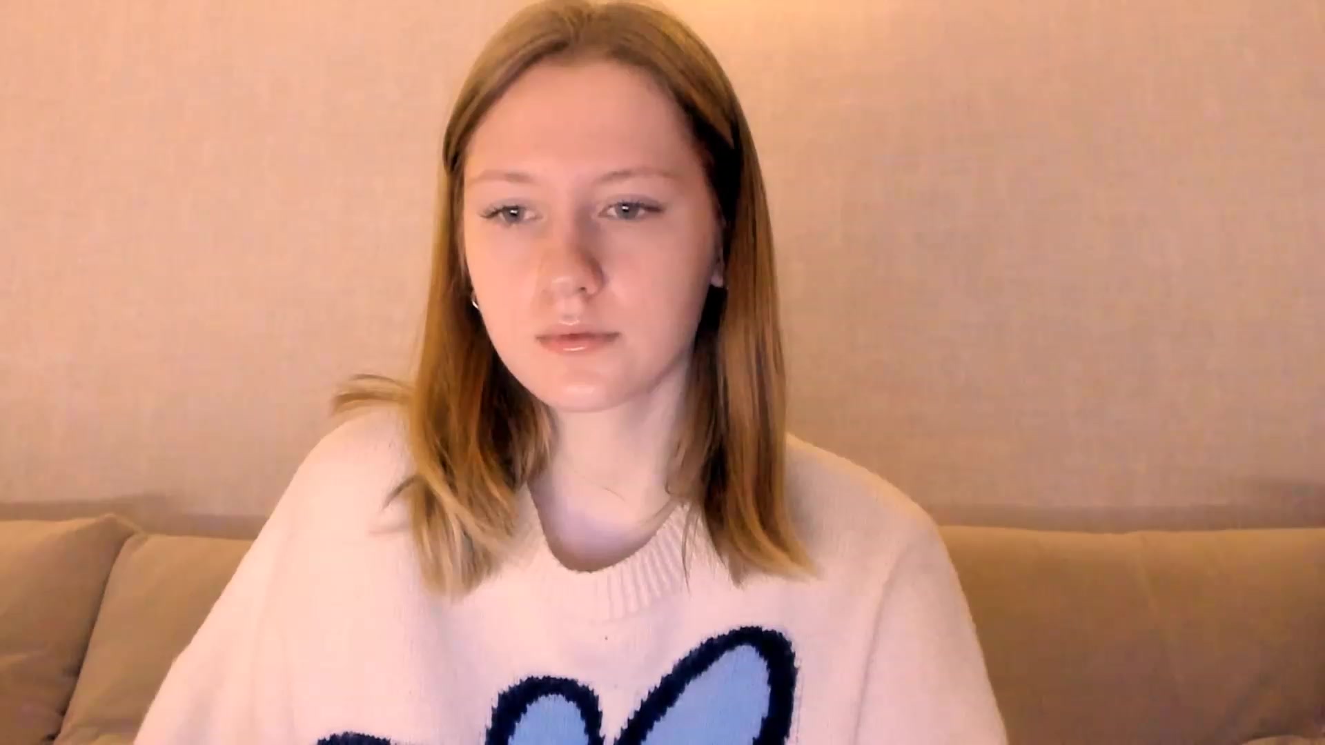 Gallery image thumbnail from cutegirlAlice's myfreecams stream on, 12/24/2022, 04:45 image 3 of 20