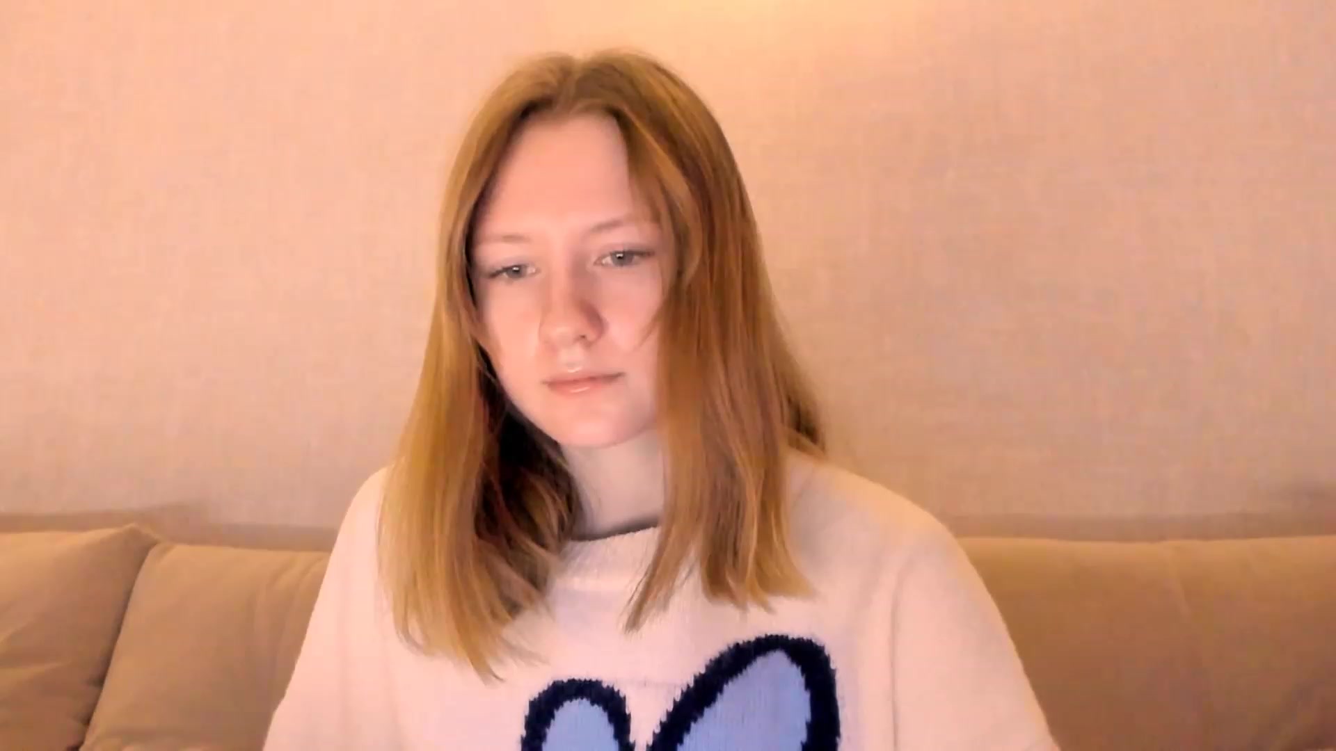 Gallery image thumbnail from cutegirlAlice's myfreecams stream on, 12/24/2022, 04:45 image 16 of 20