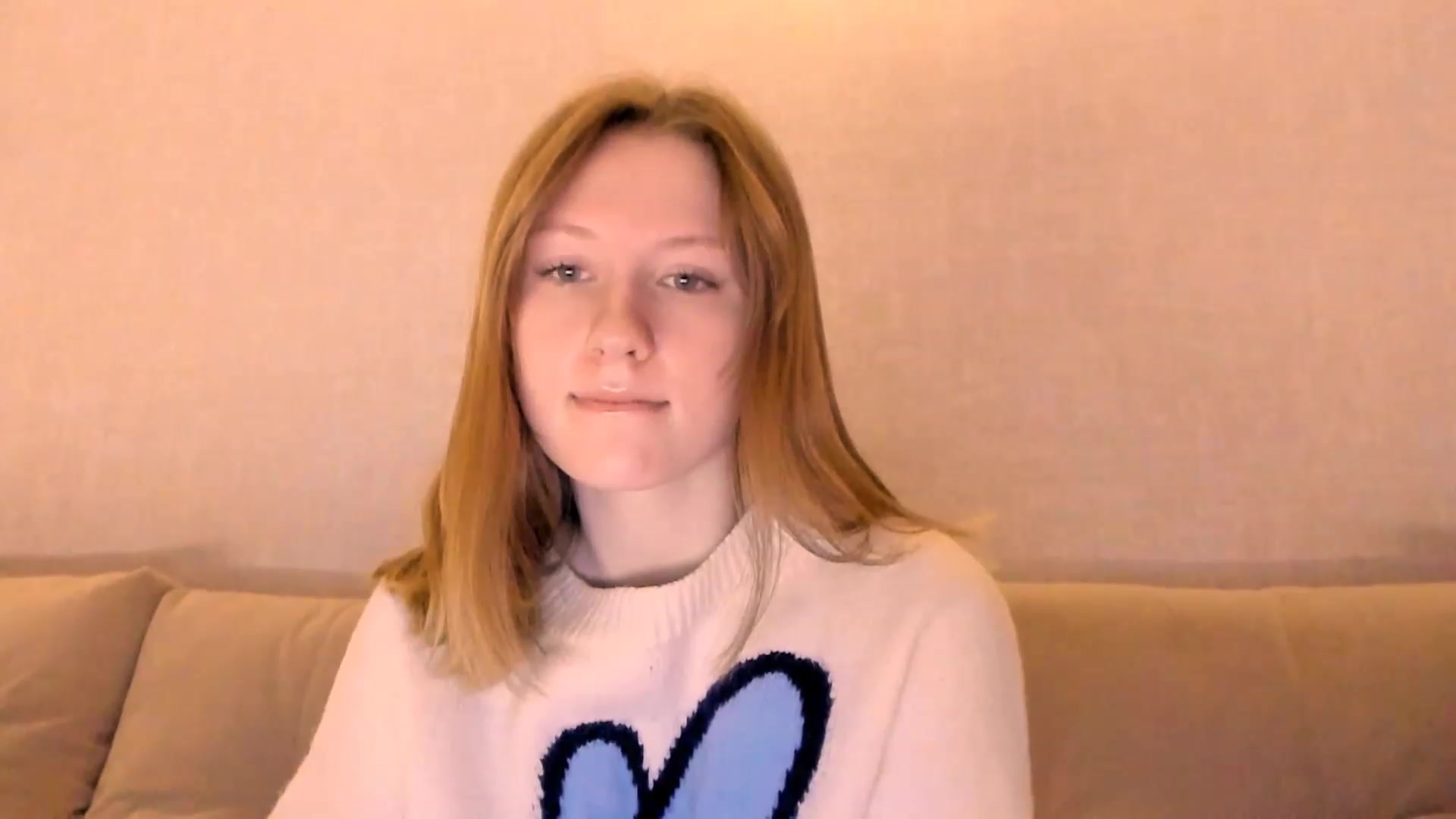 Gallery image thumbnail from cutegirlAlice's myfreecams stream on, 12/24/2022, 04:45 image 14 of 20