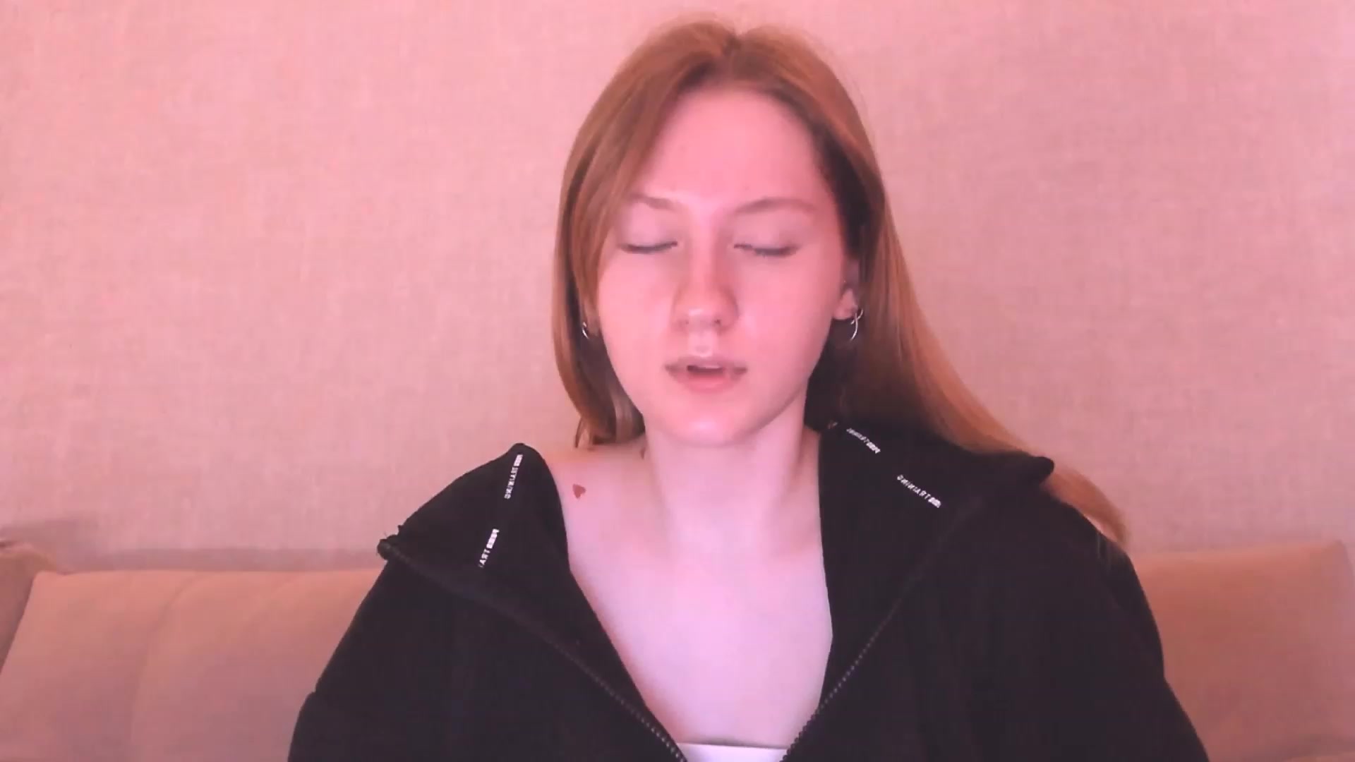 Gallery image thumbnail from cutegirlAlice's myfreecams stream on, 01/29/2023, 06:29 image 8 of 20