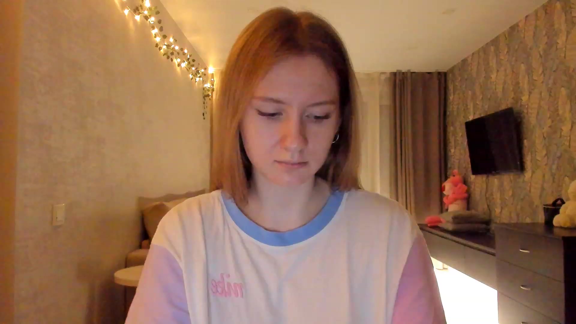 Gallery image thumbnail from cutegirlAlice's myfreecams stream on, 02/03/2023, 16:01 image 5 of 20