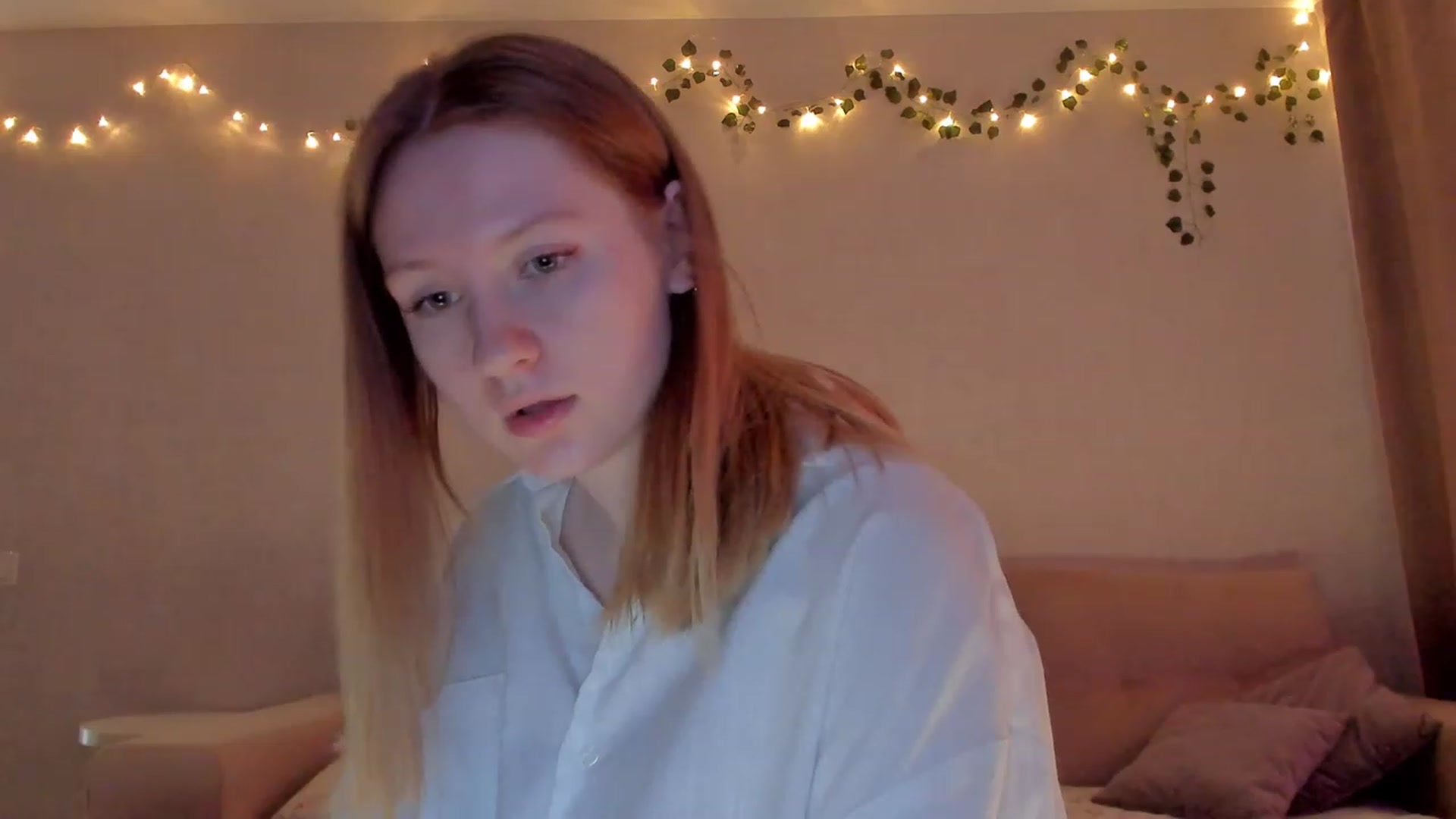 Gallery image thumbnail from cutegirlAlice's myfreecams stream on, 02/26/2023, 08:43 image 11 of 20