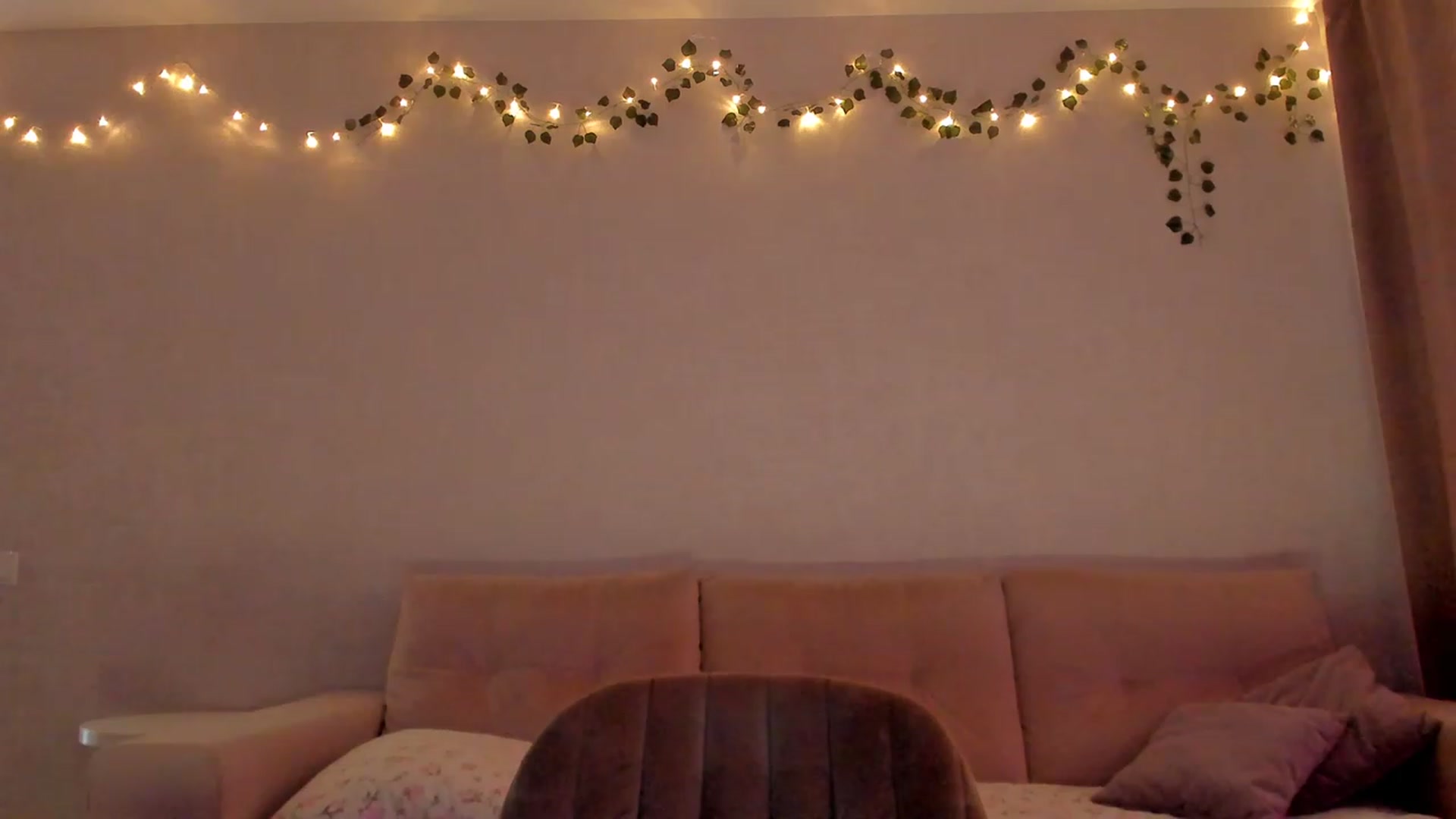 Gallery image thumbnail from cutegirlAlice's myfreecams stream on, 02/26/2023, 08:43 image 18 of 20