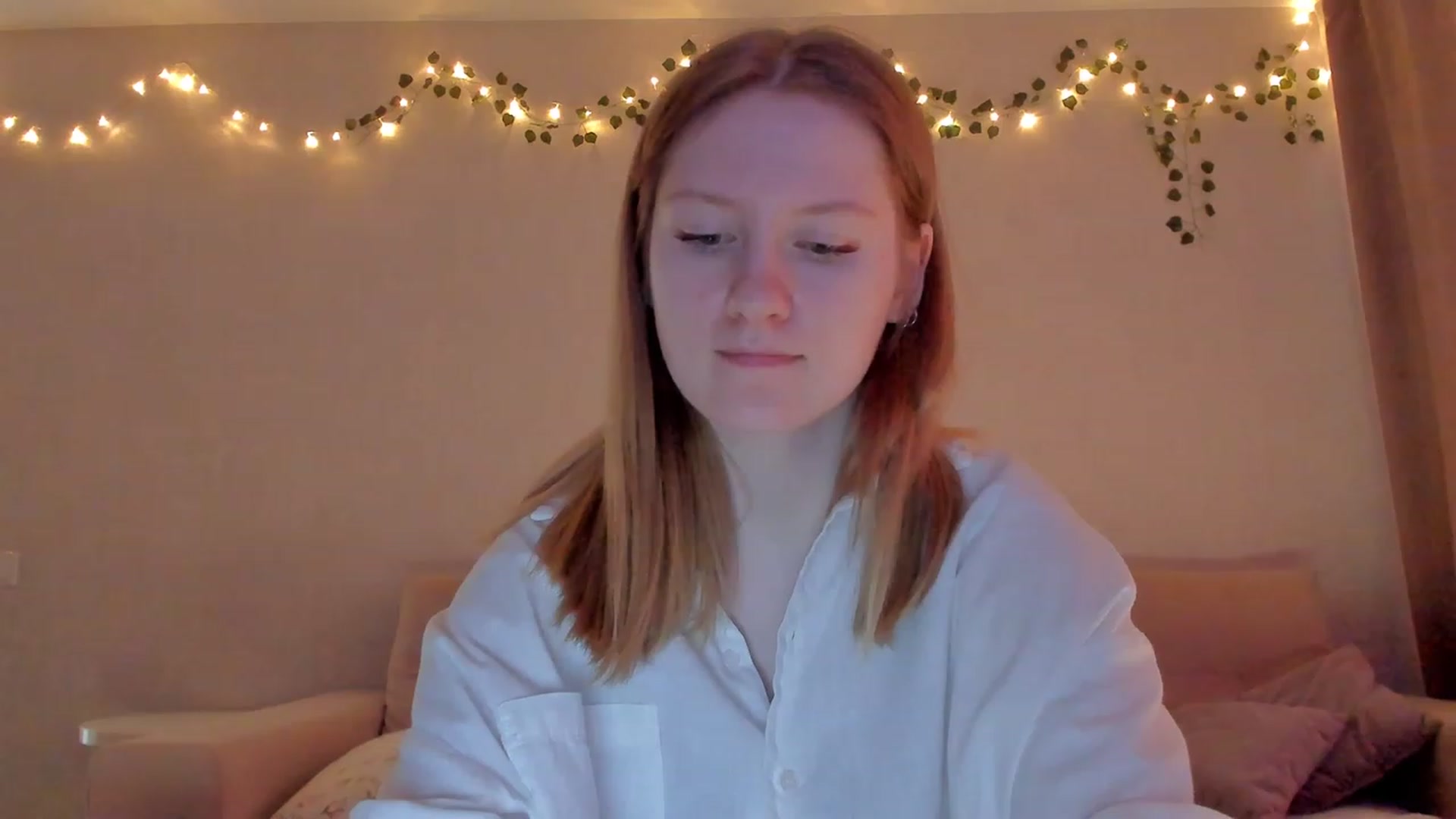 Gallery image thumbnail from cutegirlAlice's myfreecams stream on, 02/26/2023, 08:43 image 5 of 20