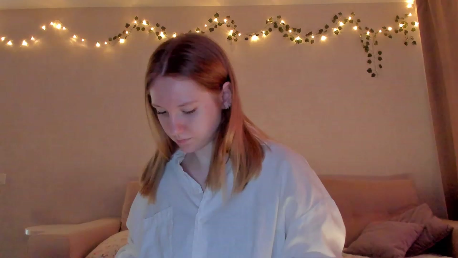 Gallery image thumbnail from cutegirlAlice's myfreecams stream on, 02/26/2023, 08:43 image 10 of 20