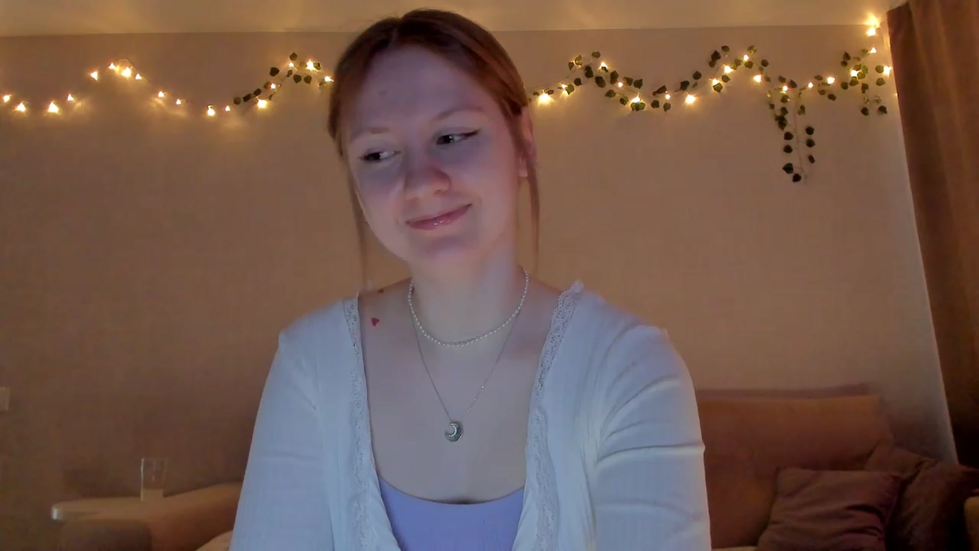 Gallery image thumbnail from cutegirlAlice's myfreecams stream on, 02/27/2023, 04:52 image 17 of 20