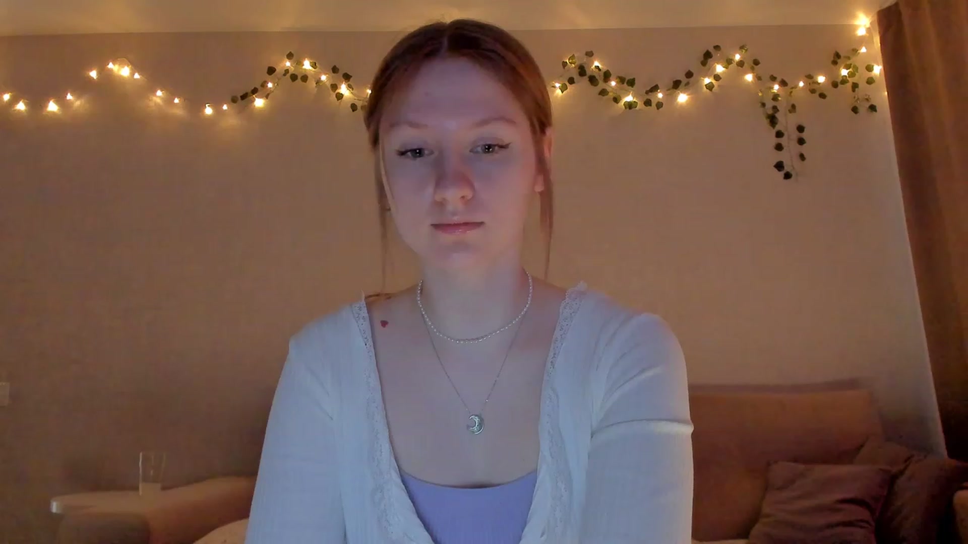 Gallery image thumbnail from cutegirlAlice's myfreecams stream on, 02/27/2023, 04:52 image 15 of 20