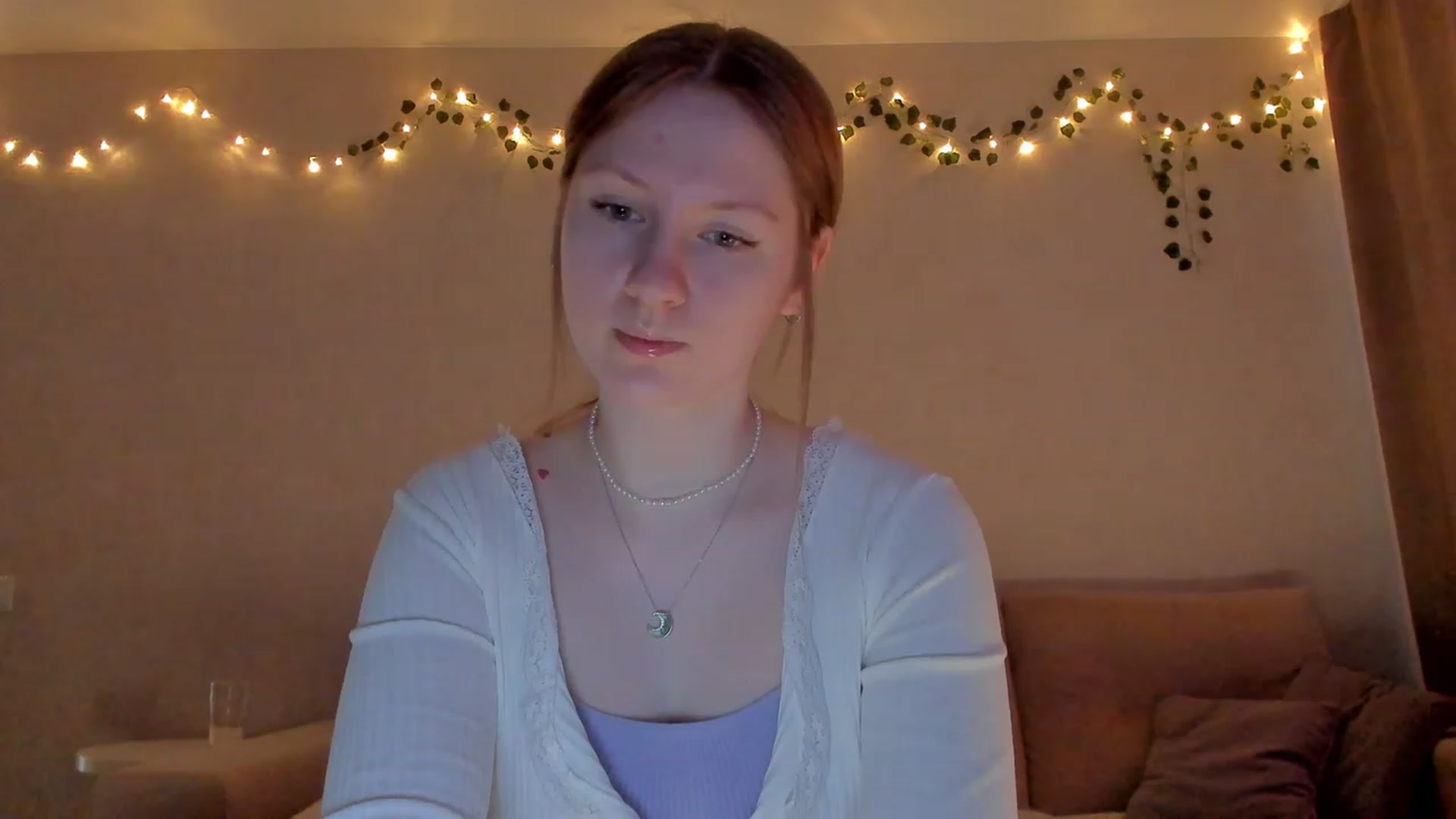Gallery image thumbnail from cutegirlAlice's myfreecams stream on, 02/27/2023, 04:52 image 2 of 20
