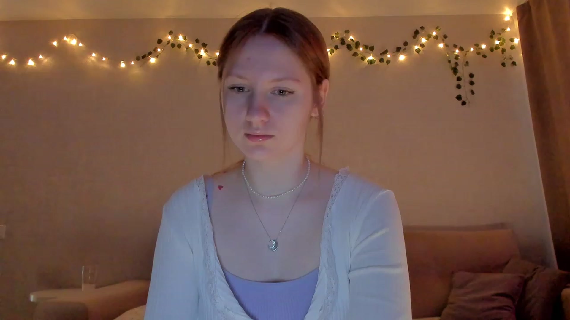 Gallery image thumbnail from cutegirlAlice's myfreecams stream on, 02/27/2023, 04:52 image 7 of 20