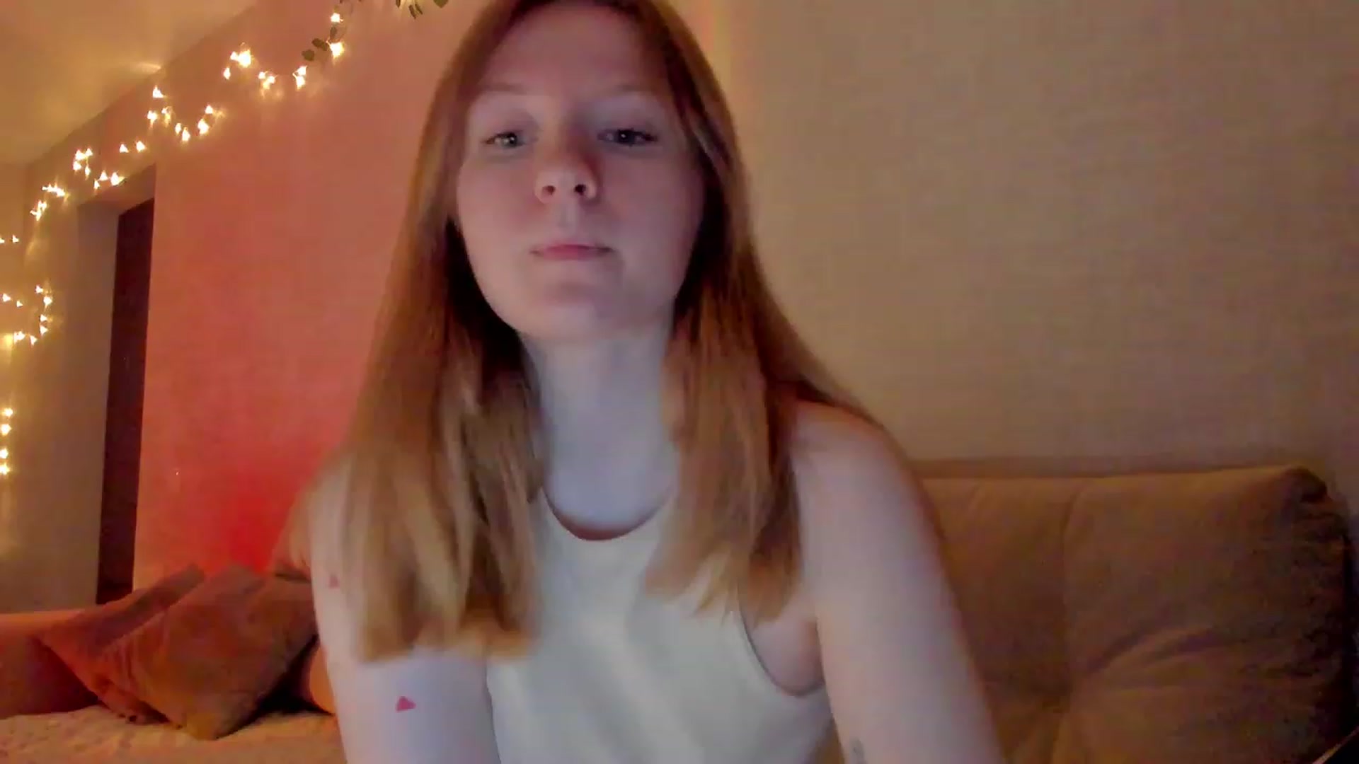 Gallery image thumbnail from cutegirlAlice's myfreecams stream on, 03/15/2023, 15:26 image 14 of 20