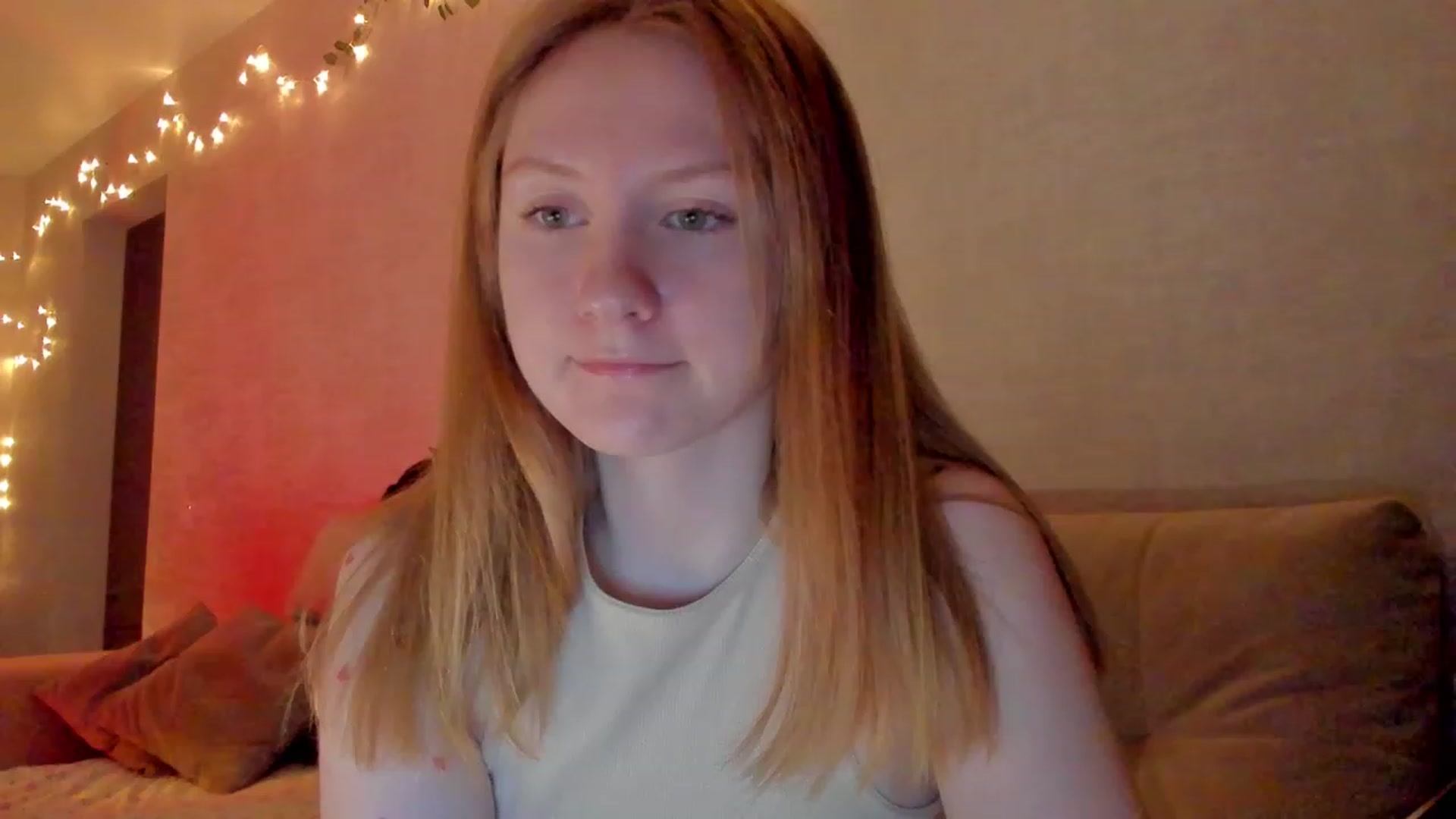 Gallery image thumbnail from cutegirlAlice's myfreecams stream on, 03/15/2023, 15:26 image 19 of 20