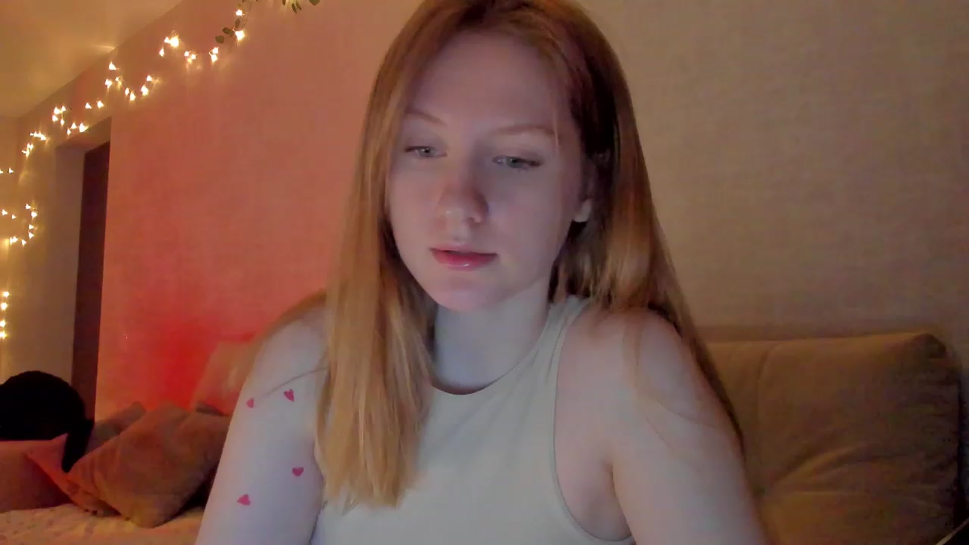Gallery image thumbnail from cutegirlAlice's myfreecams stream on, 03/15/2023, 15:26 image 1 of 20