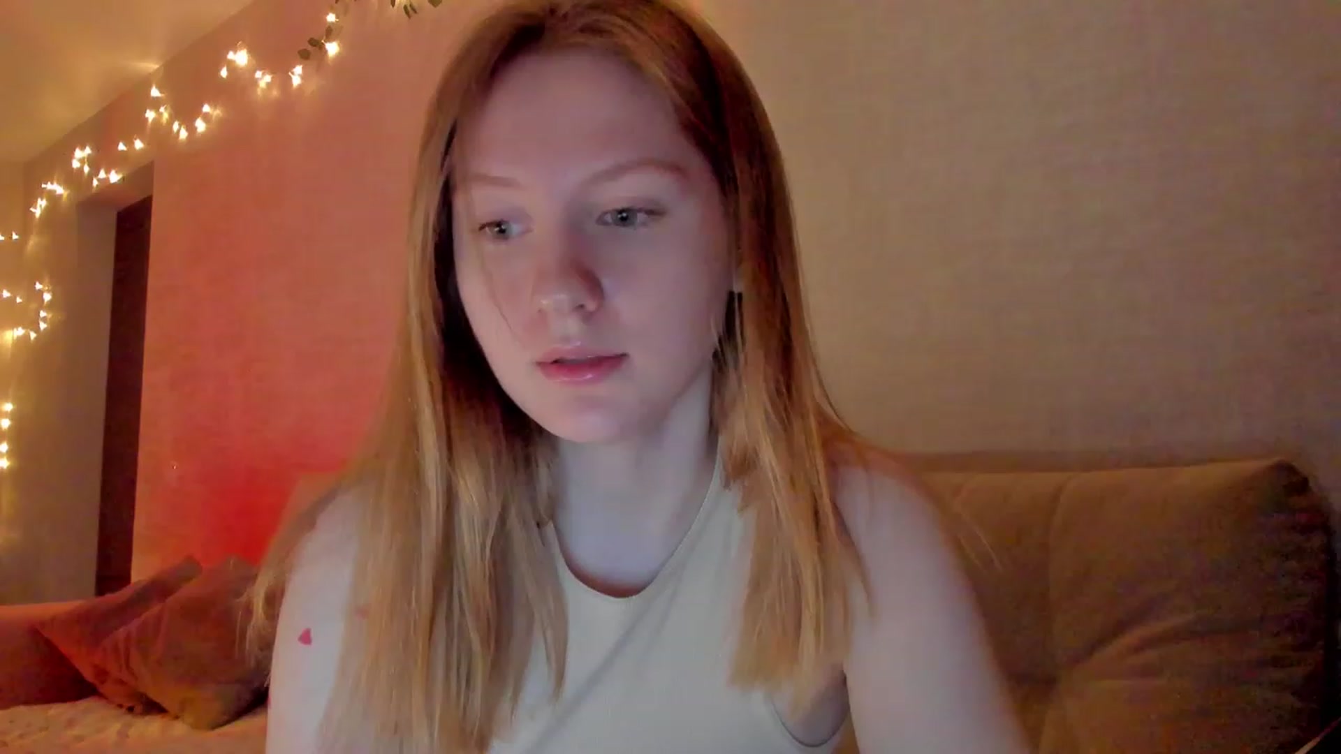 Gallery image thumbnail from cutegirlAlice's myfreecams stream on, 03/15/2023, 15:26 image 7 of 20