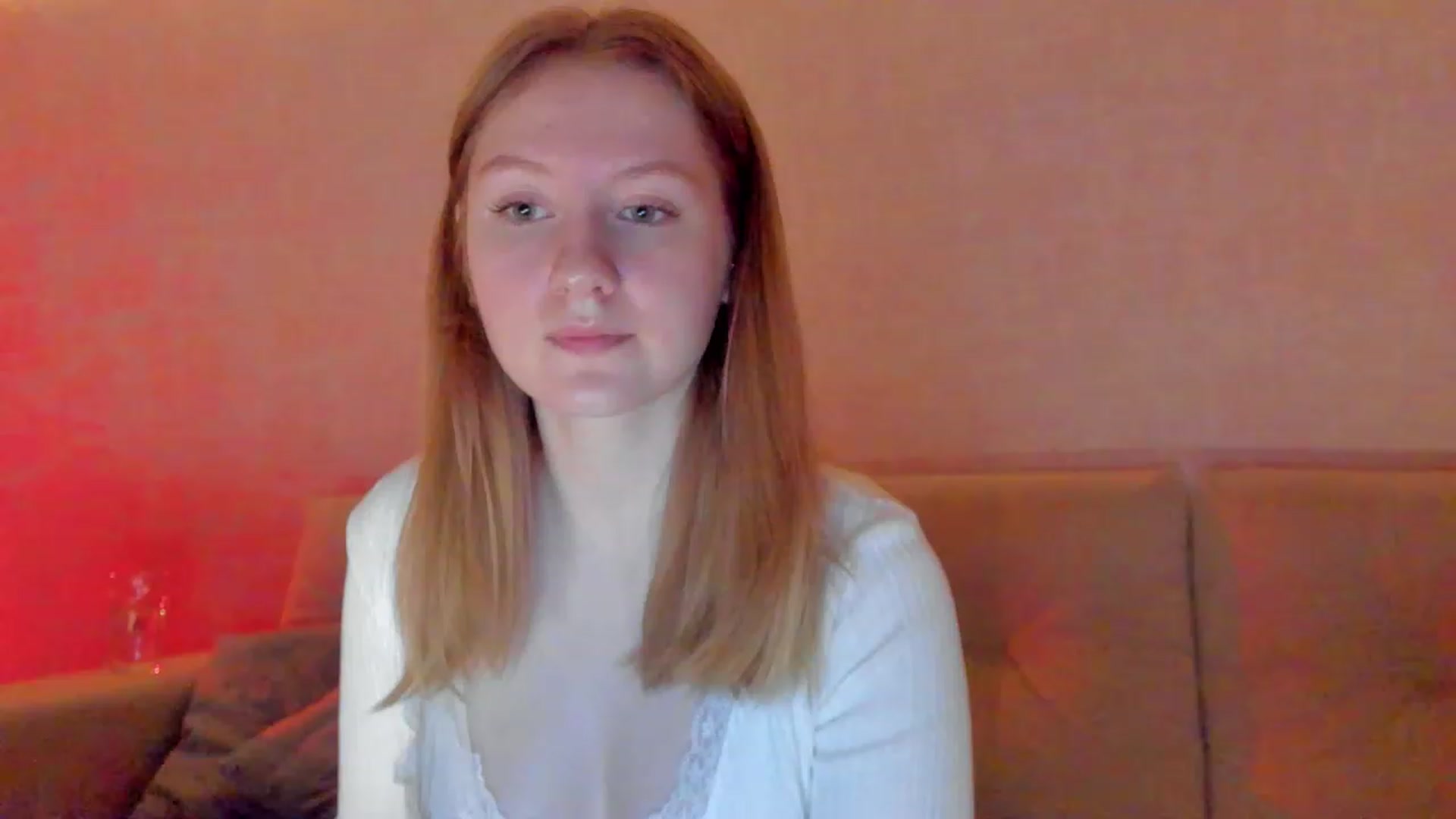 Gallery image thumbnail from cutegirlAlice's myfreecams stream on, 03/31/2023, 13:59 image 3 of 20