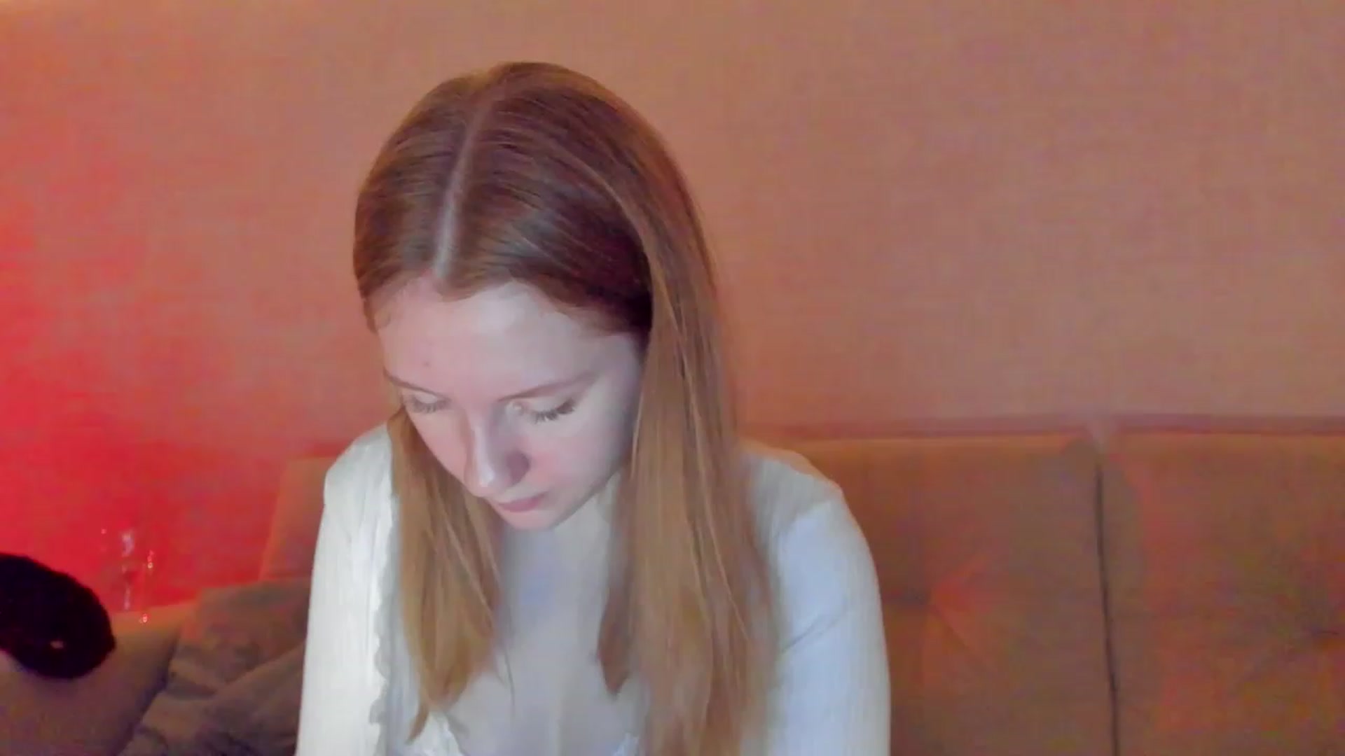 Gallery image thumbnail from cutegirlAlice's myfreecams stream on, 03/31/2023, 13:59 image 7 of 20