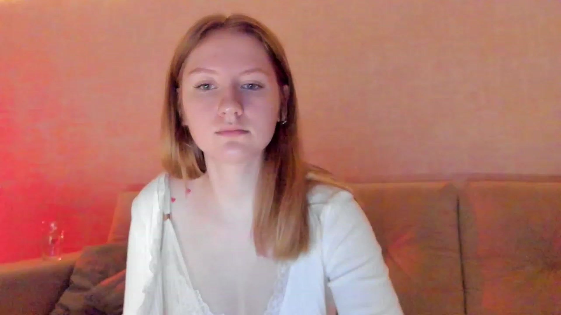 Gallery image thumbnail from cutegirlAlice's myfreecams stream on, 03/31/2023, 13:59 image 16 of 20