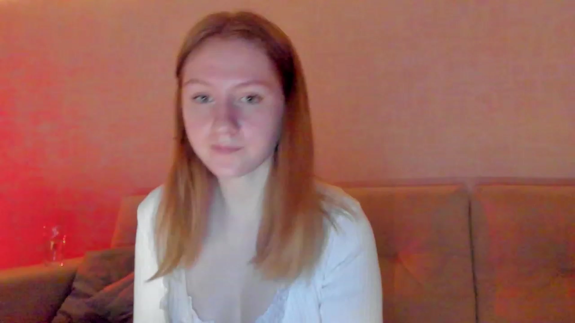 Gallery image thumbnail from cutegirlAlice's myfreecams stream on, 03/31/2023, 13:59 image 2 of 20
