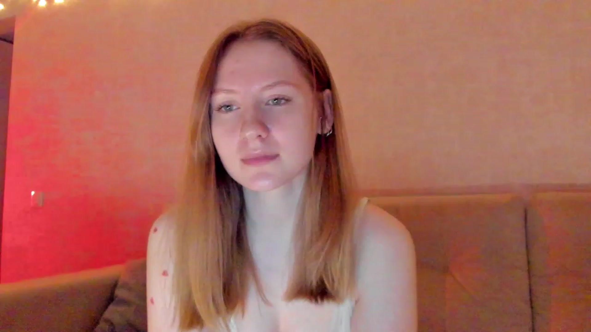 Gallery image thumbnail from cutegirlAlice's myfreecams stream on, 03/31/2023, 15:38 image 17 of 20