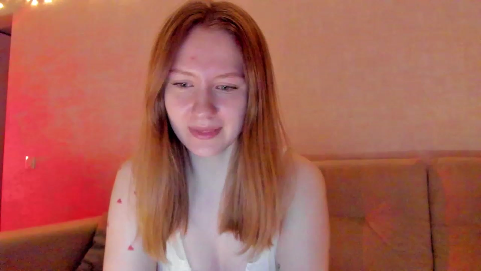 Gallery image thumbnail from cutegirlAlice's myfreecams stream on, 03/31/2023, 15:38 image 12 of 20