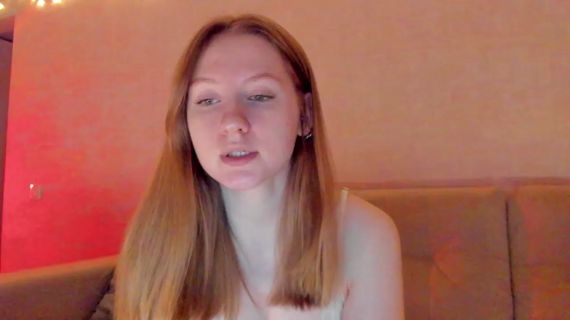 Gallery image thumbnail from cutegirlAlice's myfreecams stream on, 03/31/2023, 15:38 image 18 of 20