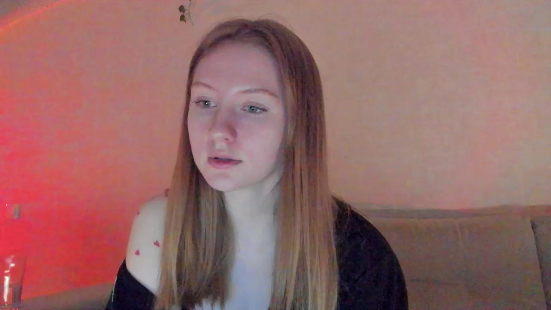 Gallery image thumbnail from cutegirlAlice's myfreecams stream on, 04/15/2023, 13:38 image 17 of 20