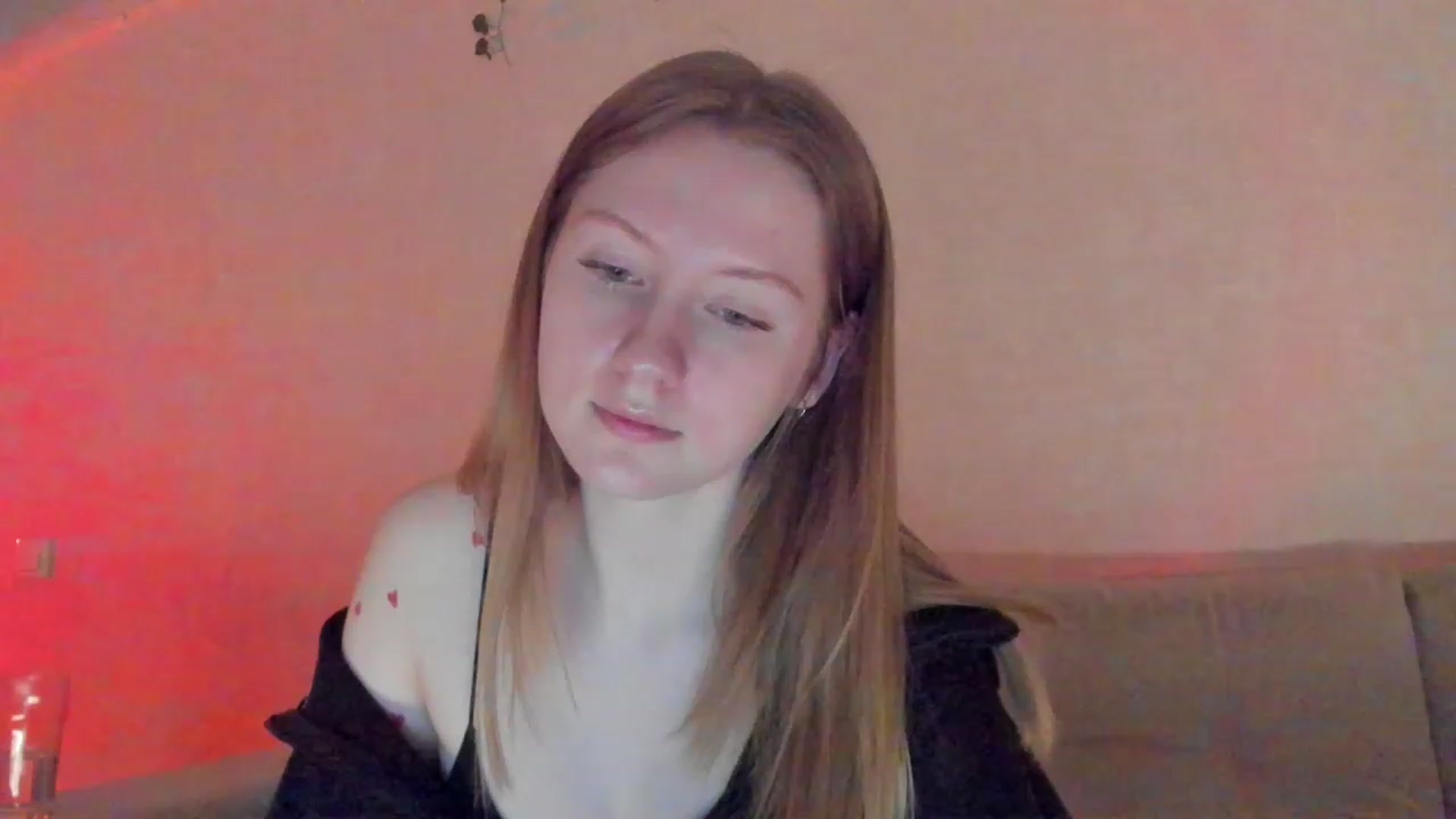 Gallery image thumbnail from cutegirlAlice's myfreecams stream on, 04/15/2023, 13:38 image 20 of 20