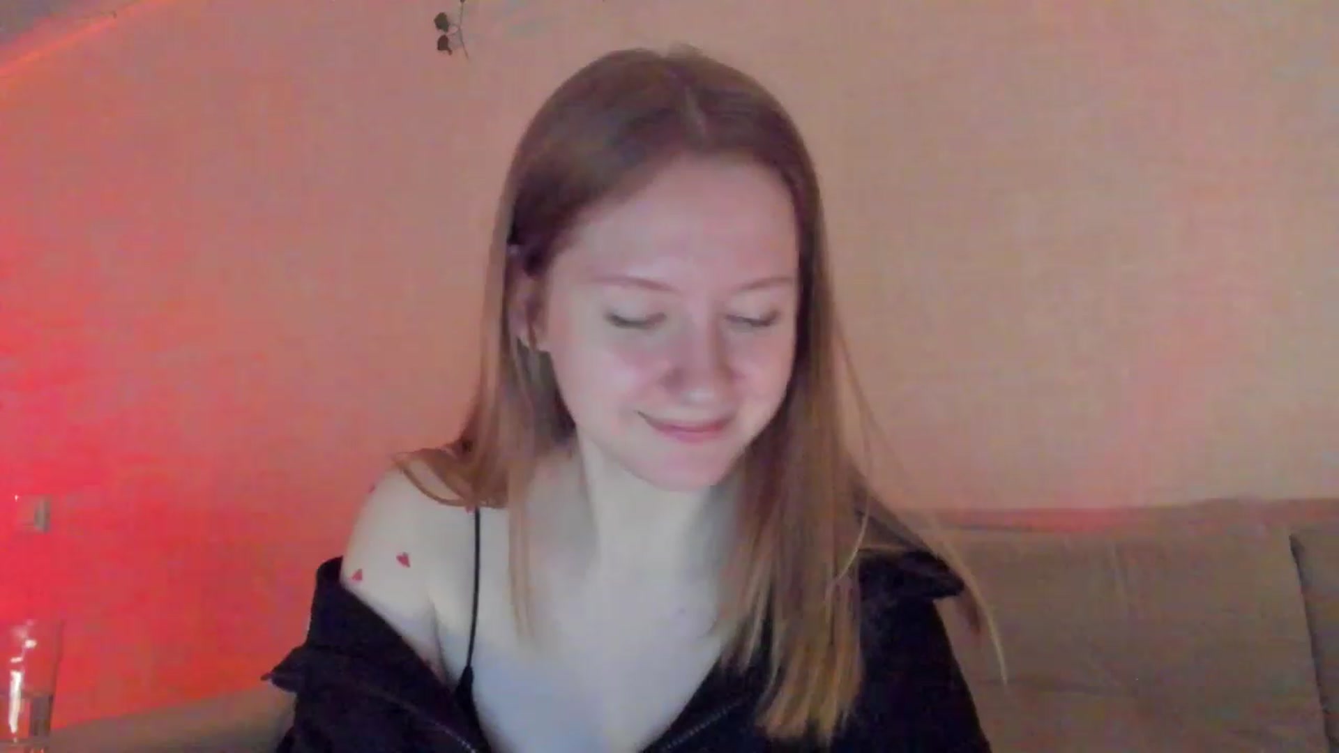 Gallery image thumbnail from cutegirlAlice's myfreecams stream on, 04/15/2023, 13:38 image 19 of 20