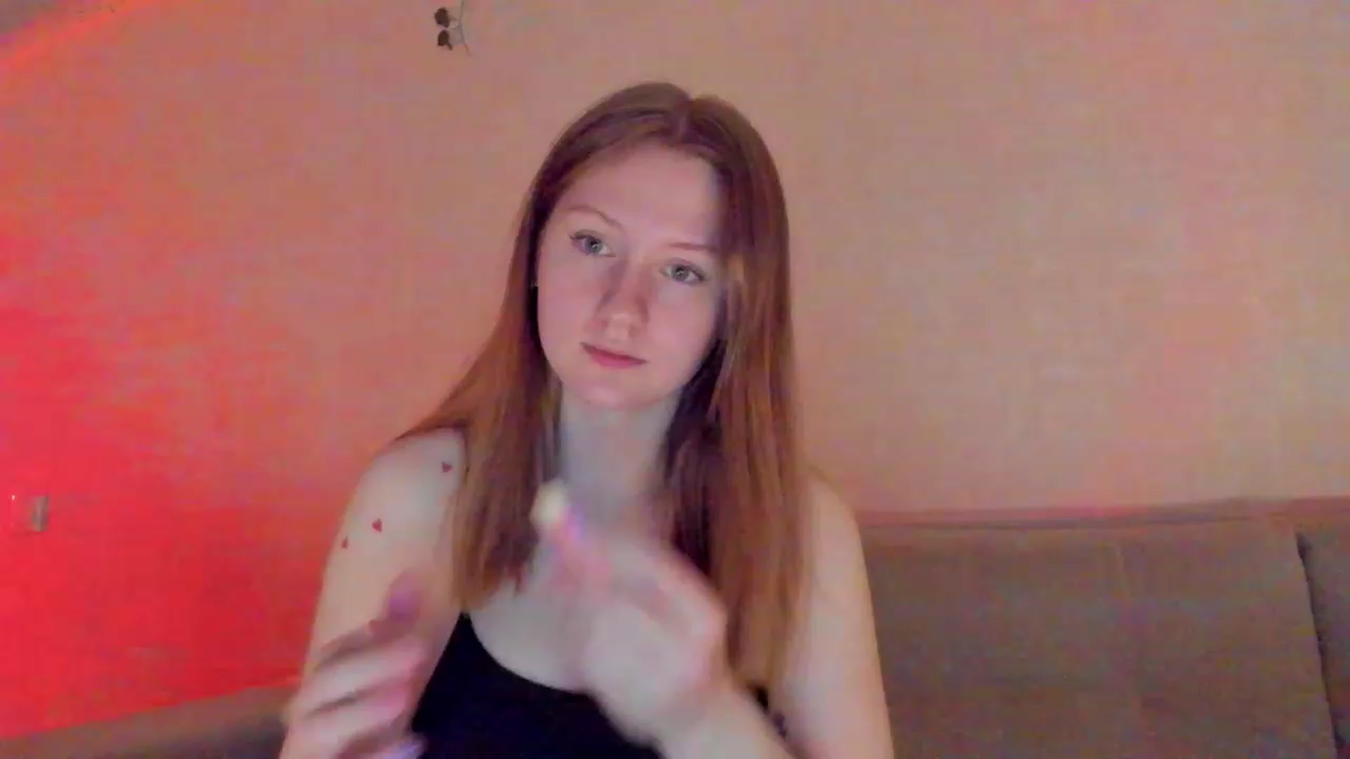 Gallery image thumbnail from cutegirlAlice's myfreecams stream on, 04/15/2023, 15:14 image 14 of 20
