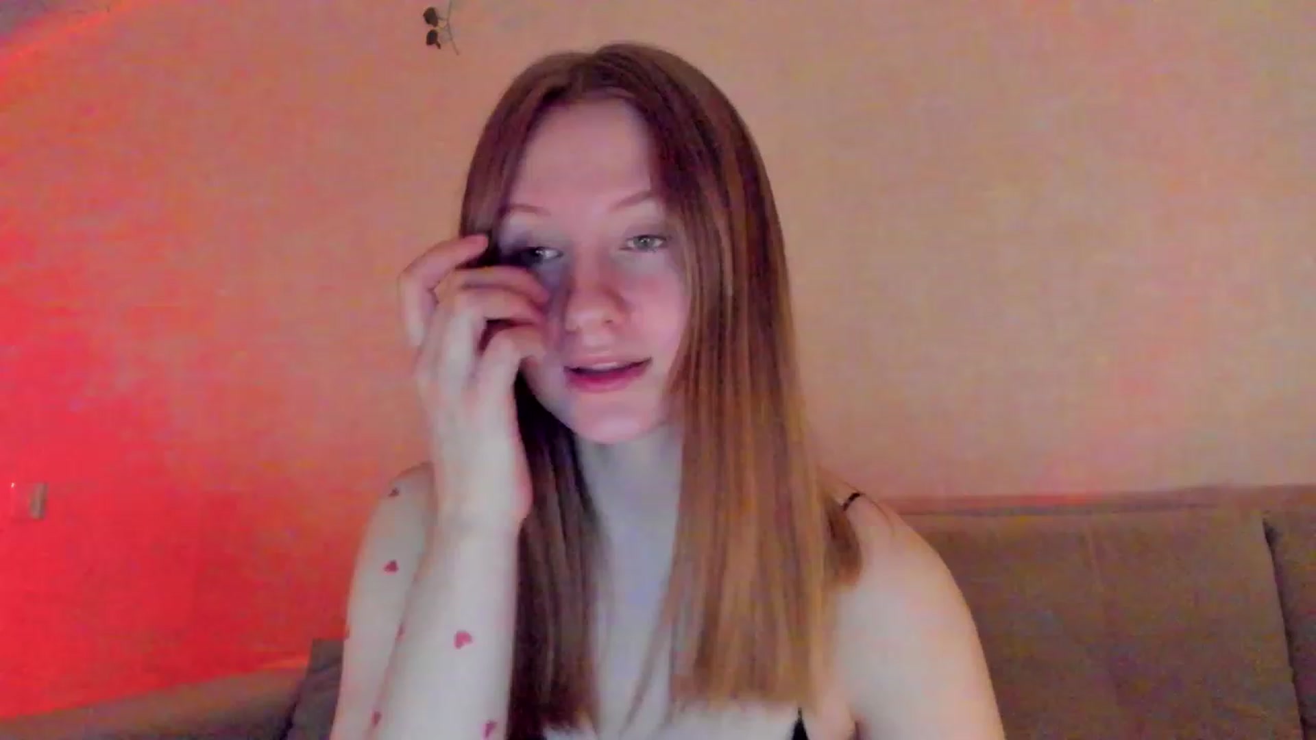 Gallery image thumbnail from cutegirlAlice's myfreecams stream on, 04/15/2023, 15:14 image 19 of 20
