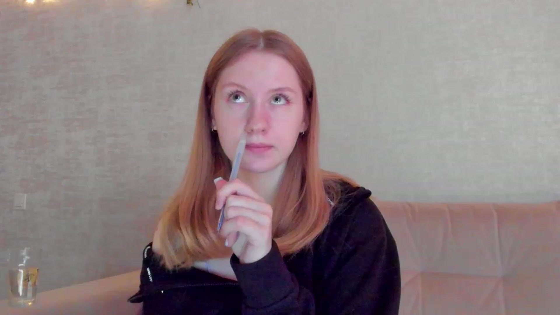 Gallery image thumbnail from cutegirlAlice's myfreecams stream on, 04/24/2023, 05:04 image 9 of 20