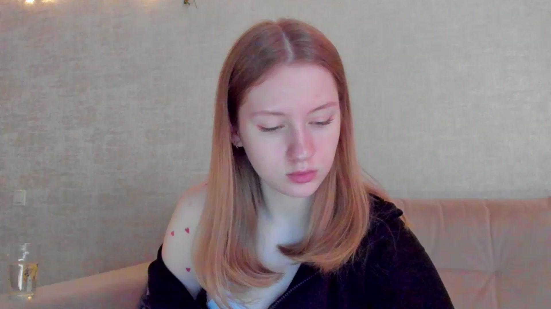 Gallery image thumbnail from cutegirlAlice's myfreecams stream on, 04/24/2023, 05:04 image 3 of 20