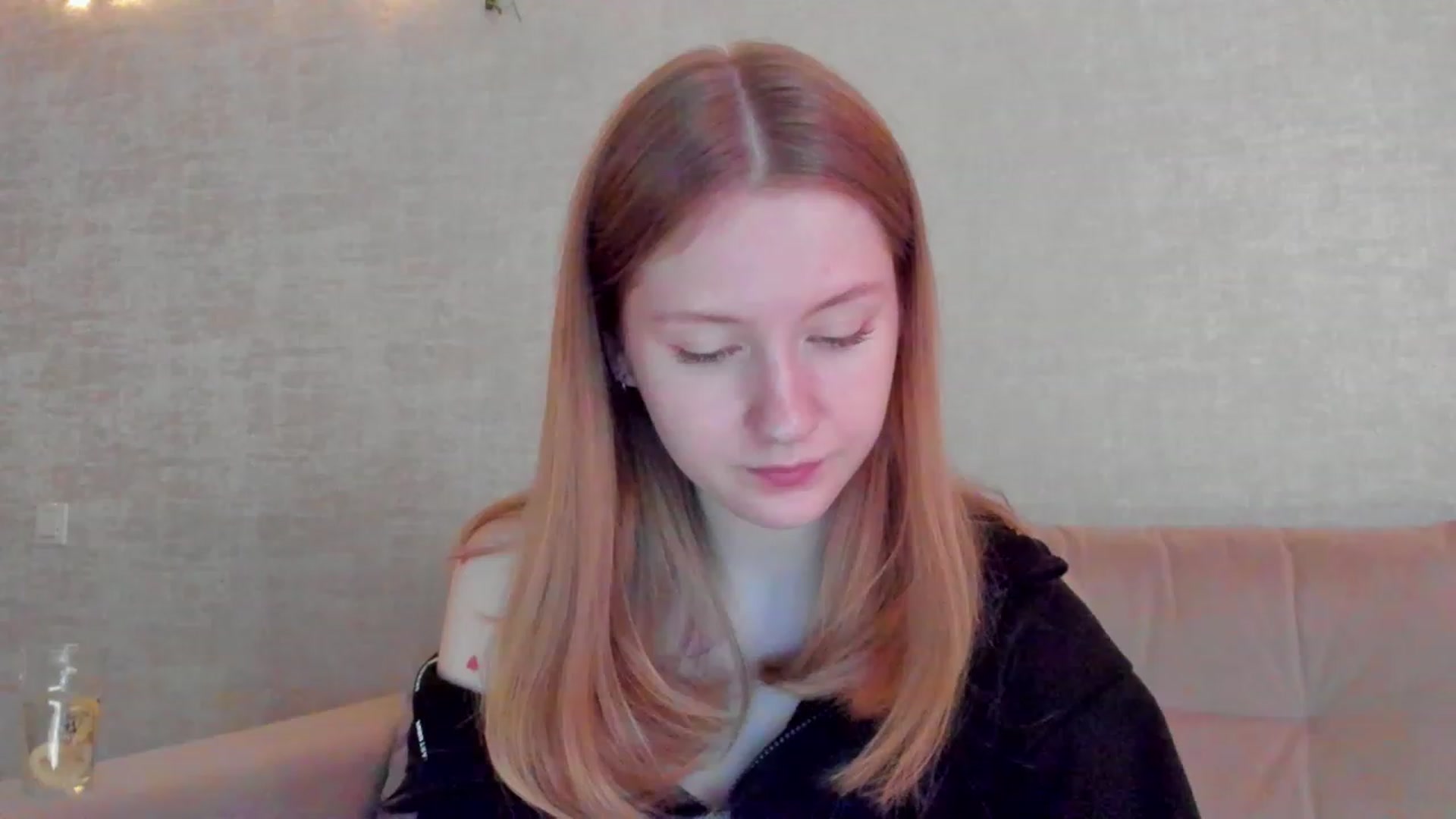Gallery image thumbnail from cutegirlAlice's myfreecams stream on, 04/24/2023, 05:04 image 19 of 20