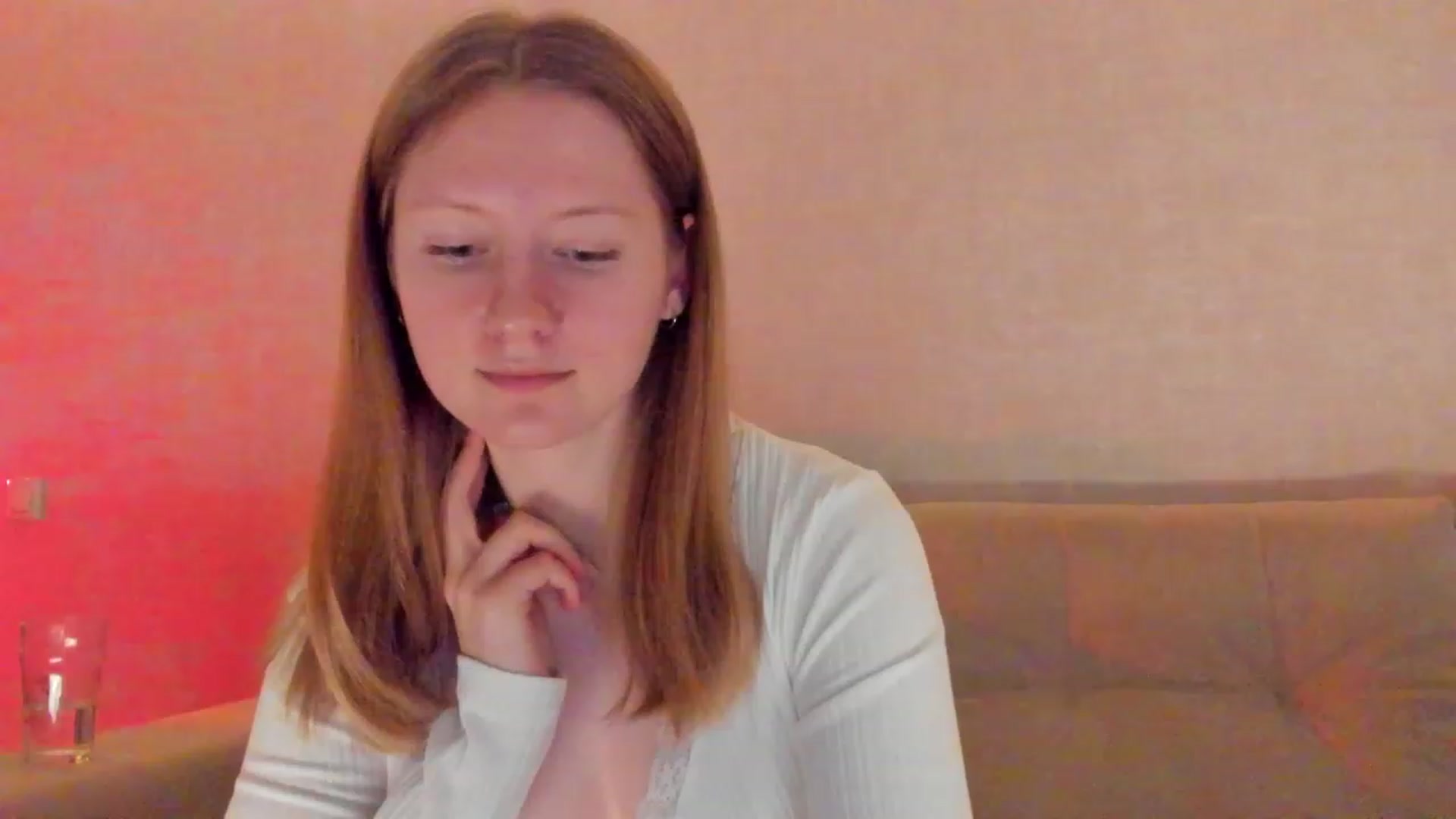Gallery image thumbnail from cutegirlAlice's myfreecams stream on, 04/30/2023, 15:19 image 2 of 20
