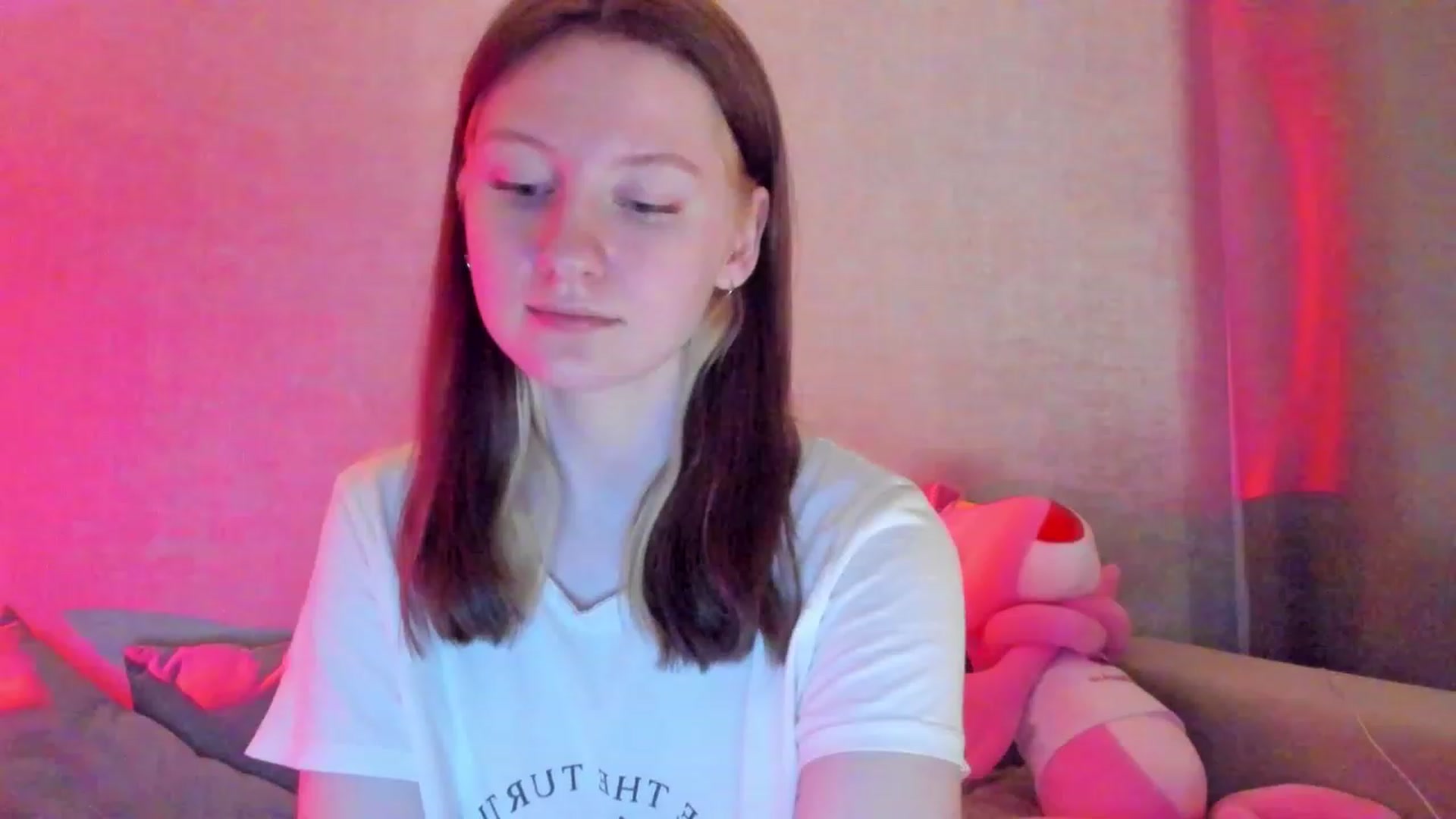 Gallery image thumbnail from cutegirlAlice's myfreecams stream on, 05/15/2023, 14:17 image 11 of 20