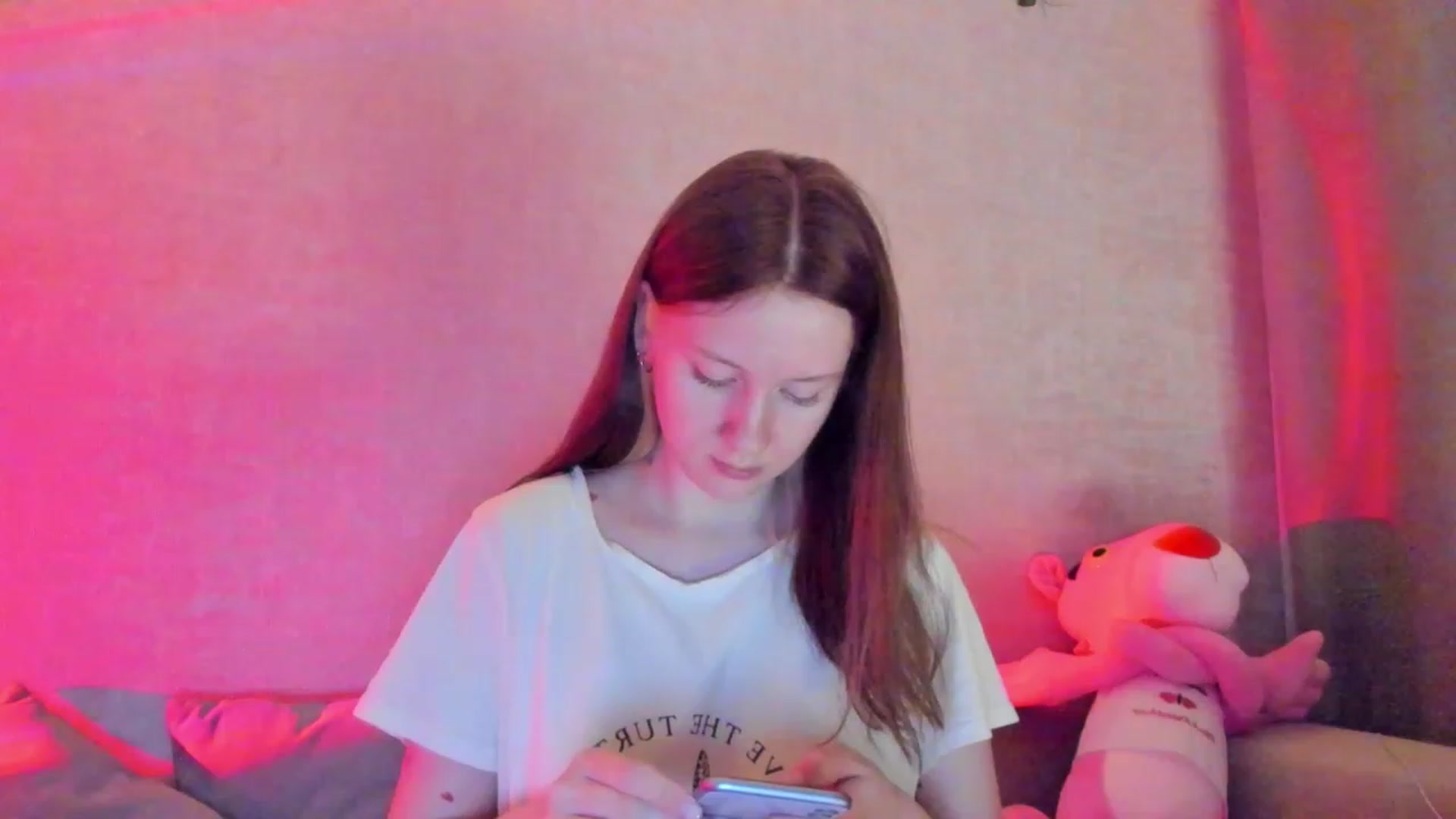 Gallery image thumbnail from cutegirlAlice's myfreecams stream on, 05/15/2023, 14:17 image 14 of 20
