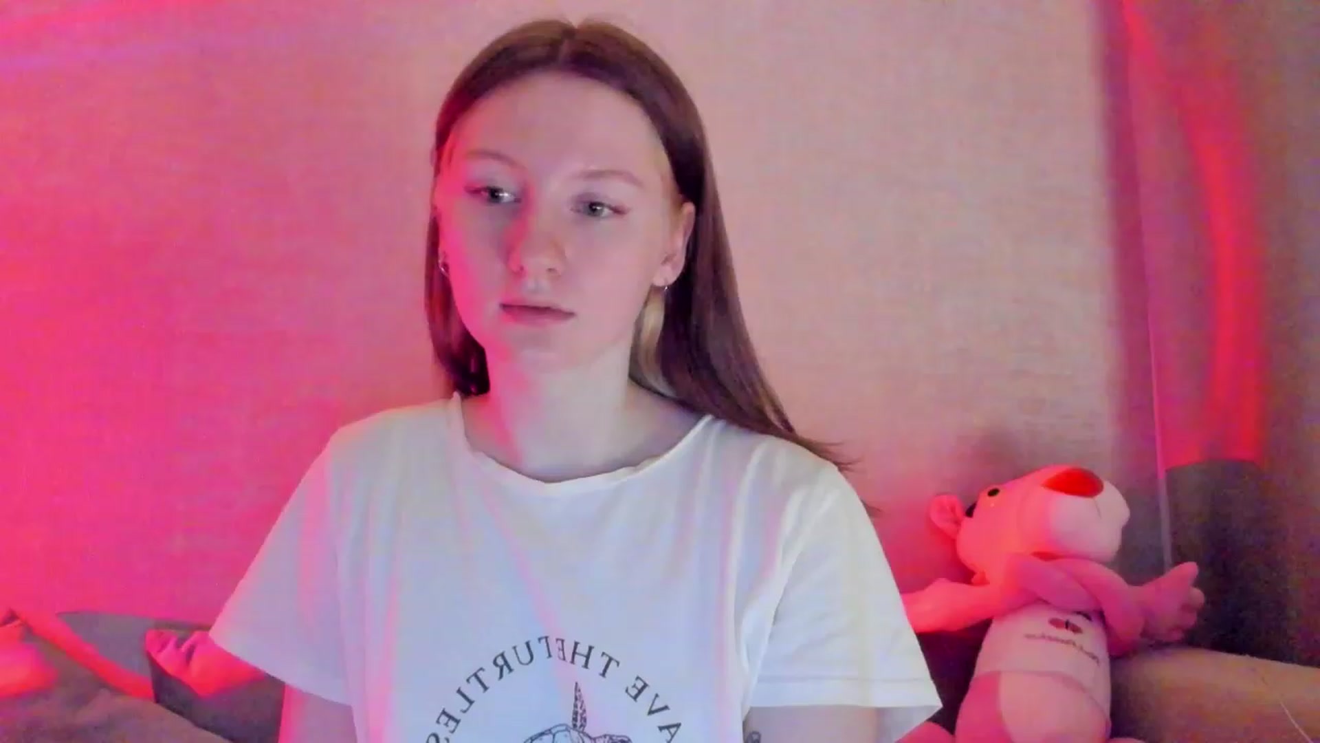 Gallery image thumbnail from cutegirlAlice's myfreecams stream on, 05/15/2023, 14:17 image 12 of 20