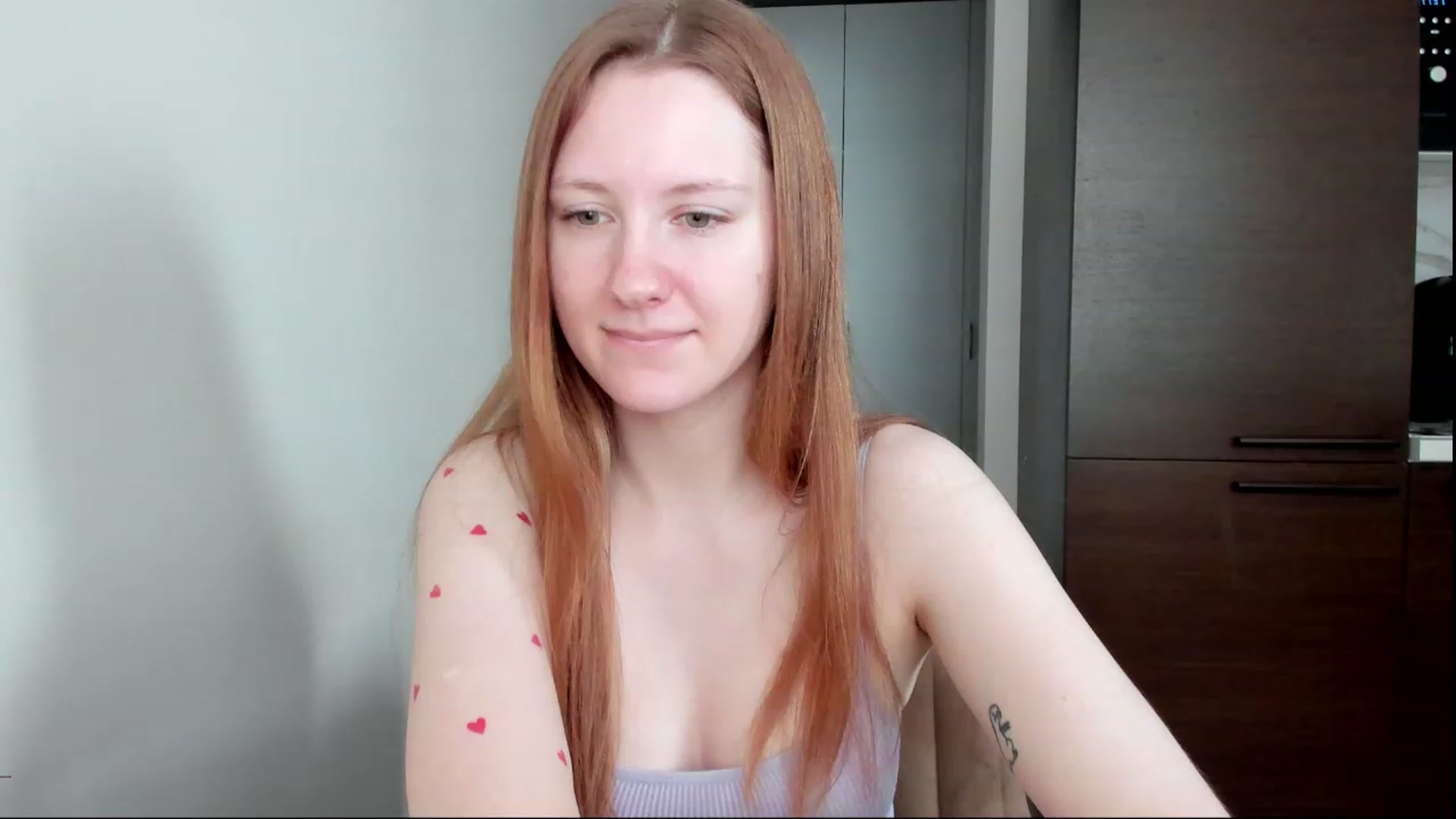 Gallery image thumbnail from cutegirlAlice's myfreecams stream on, 03/11/2024, 04:29 image 10 of 20