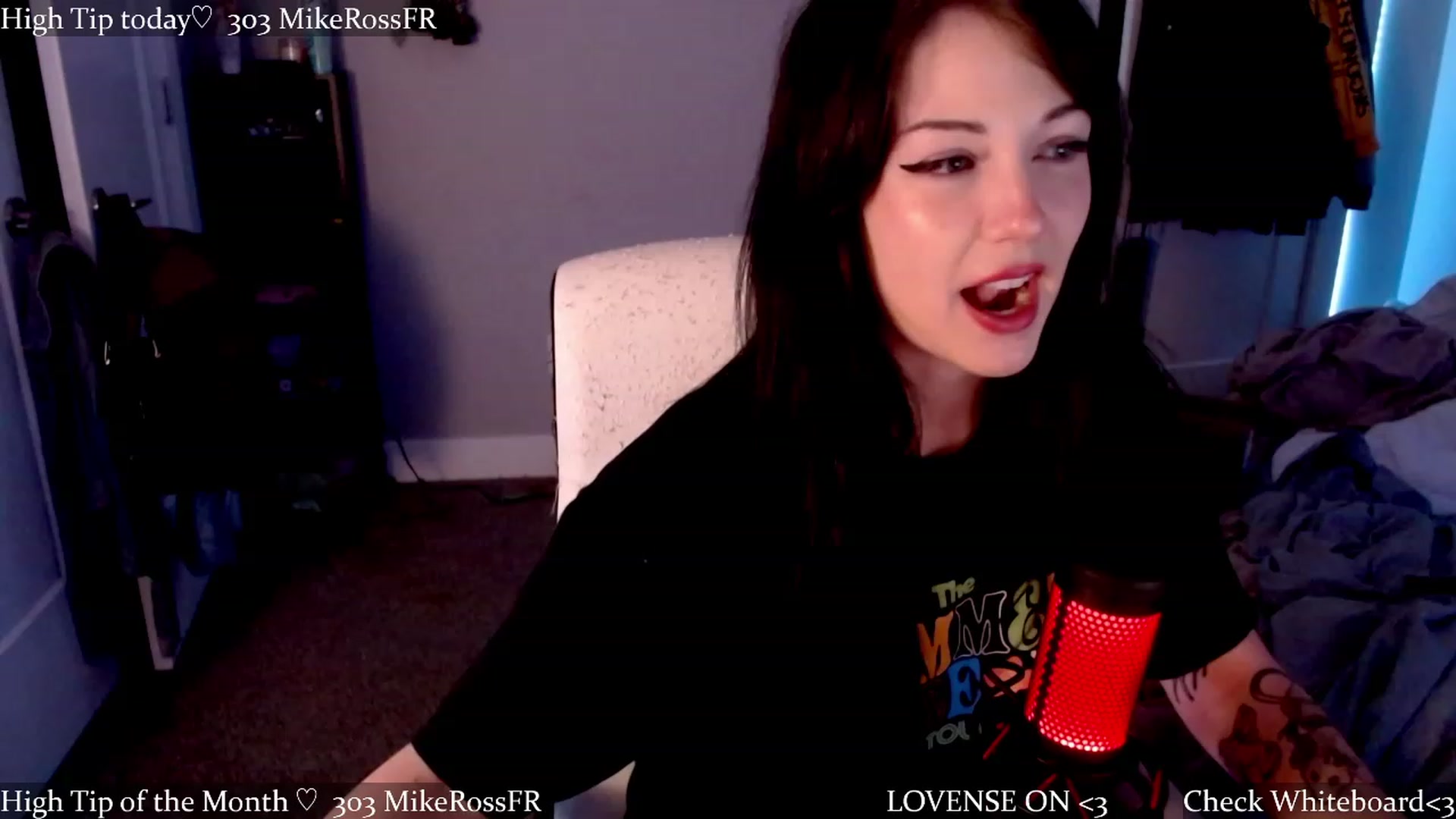 Gallery image thumbnail from cuteholly's myfreecams stream on, 04/13/2023, 08:49 image 4 of 20